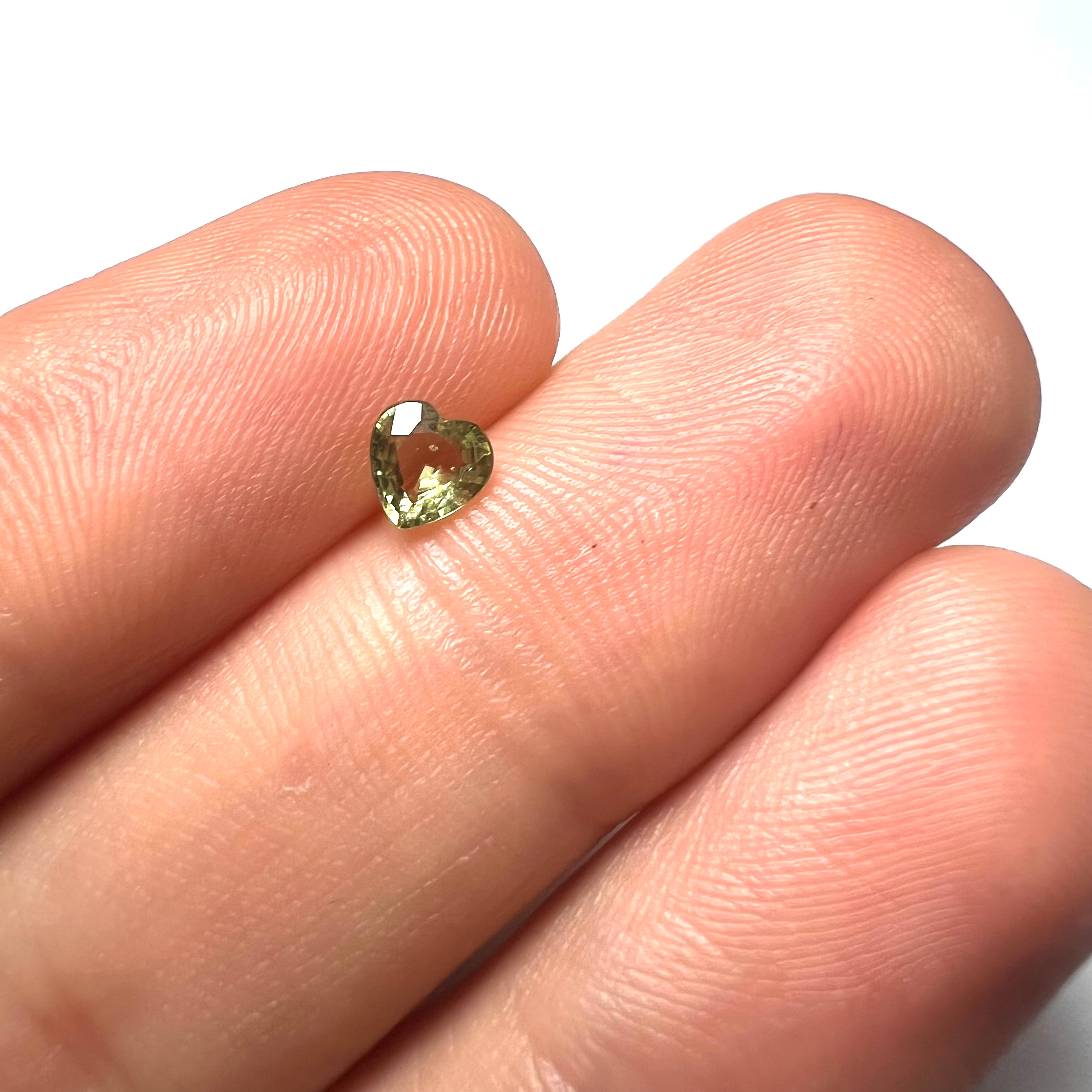 .41CT Loose Heart Green Sapphire 6.01x5.03x3.01mm Earth mined Gemstone