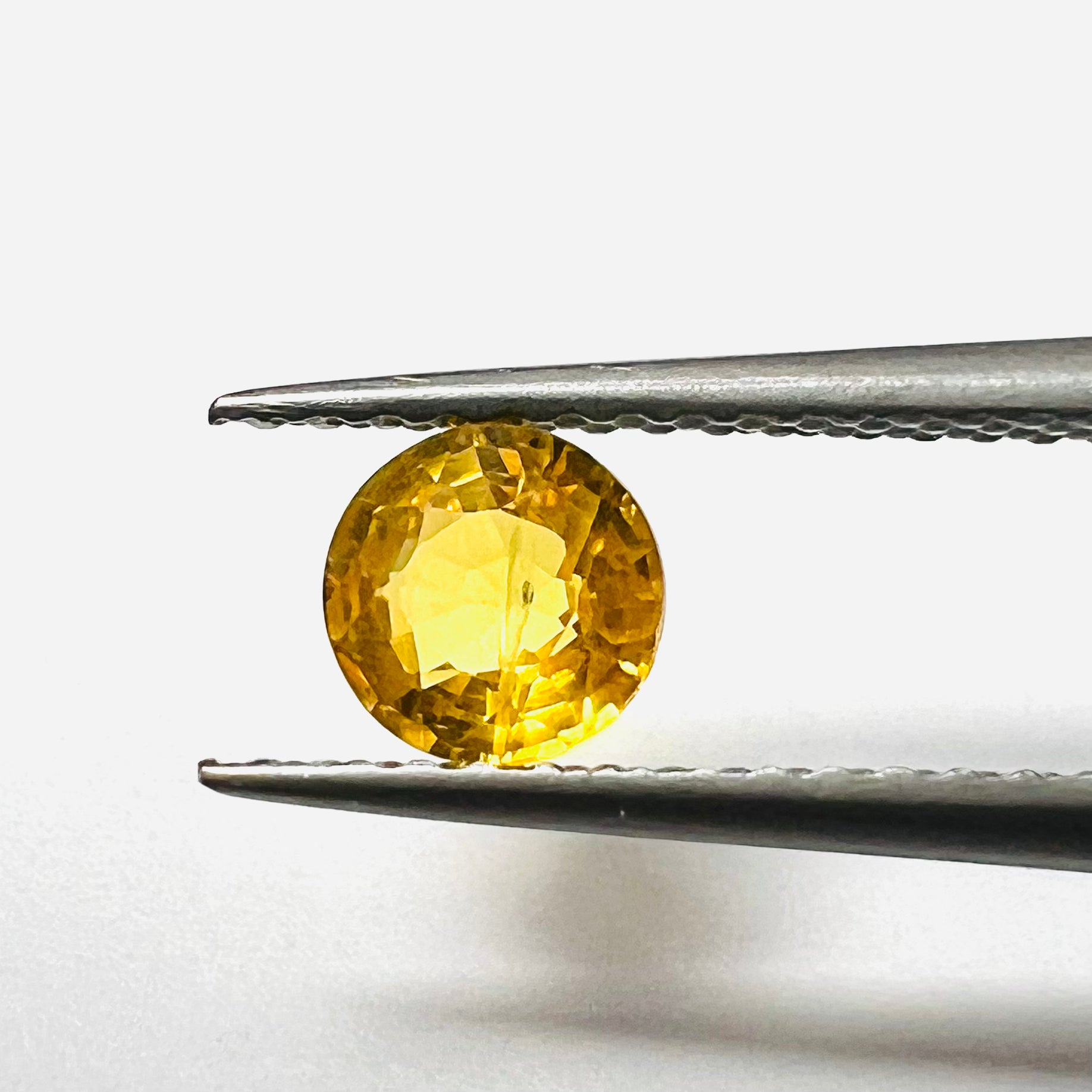 .56CT Loose Natural Round Sapphire 5x2.5mm Earth mined Gemstone