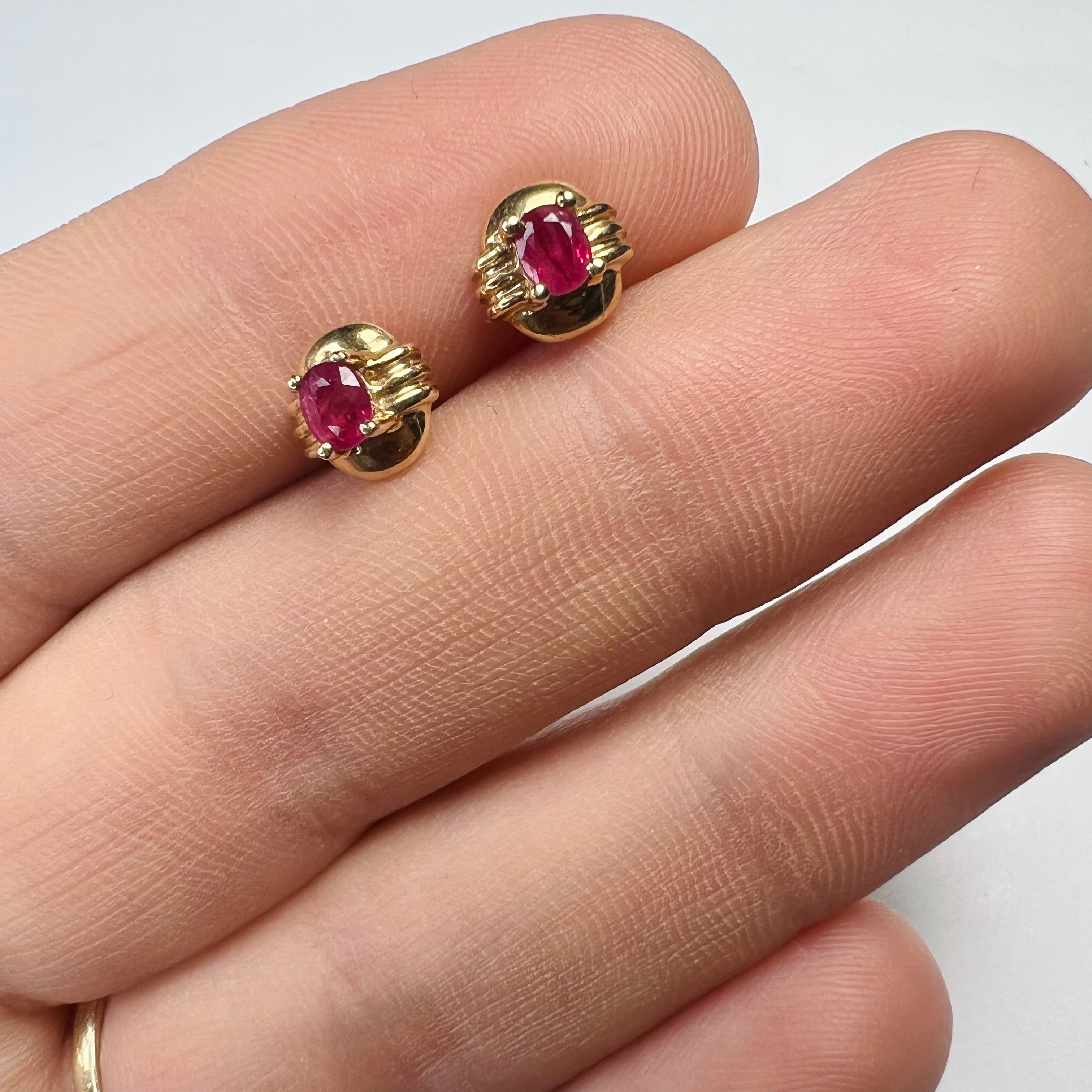 14K Yellow Gold .43ctw Oval Ruby Earring Pushback Studs 7x7mm