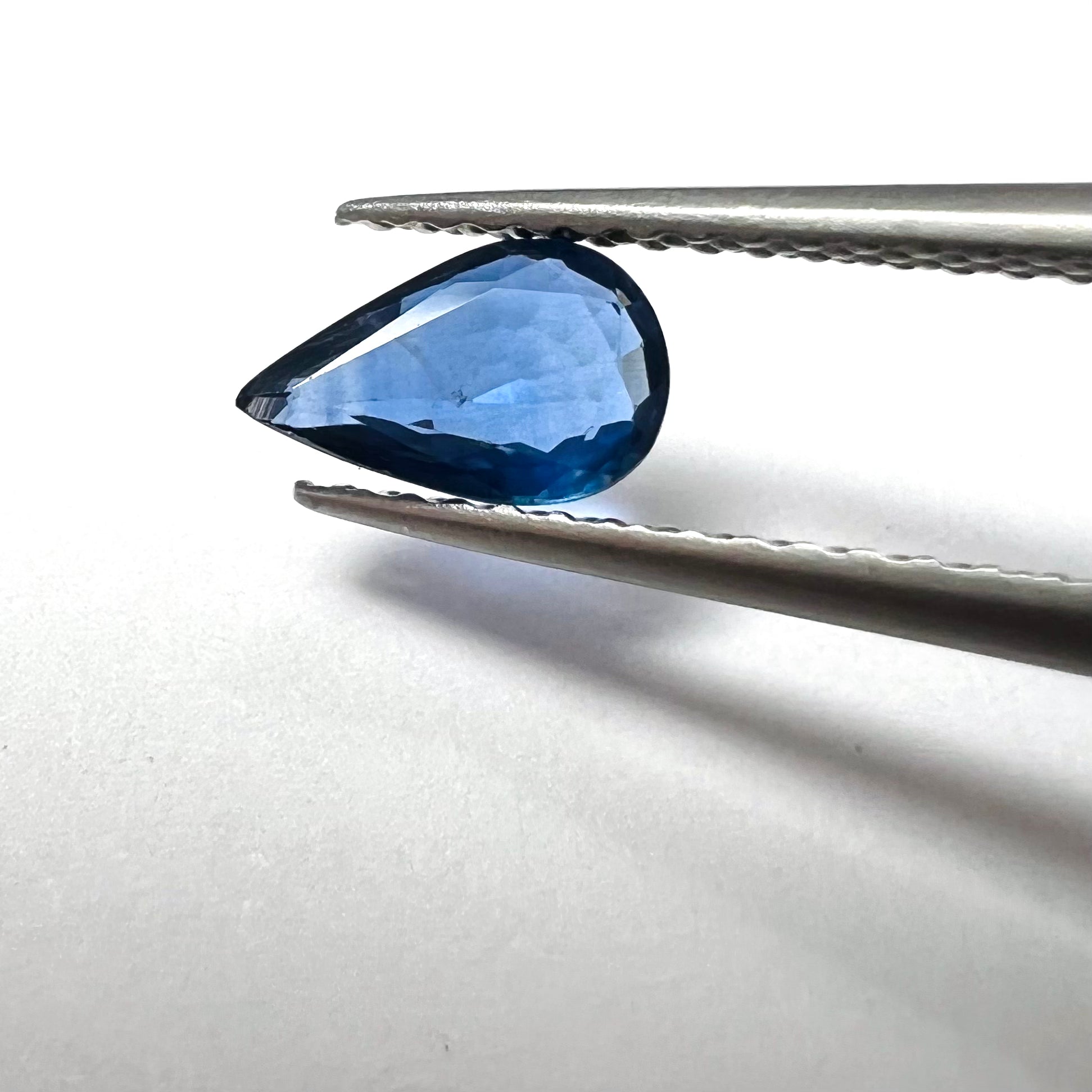 .54CT Loose Natural Pear Sapphire 7x4.1x2mm Earth mined Gemstone