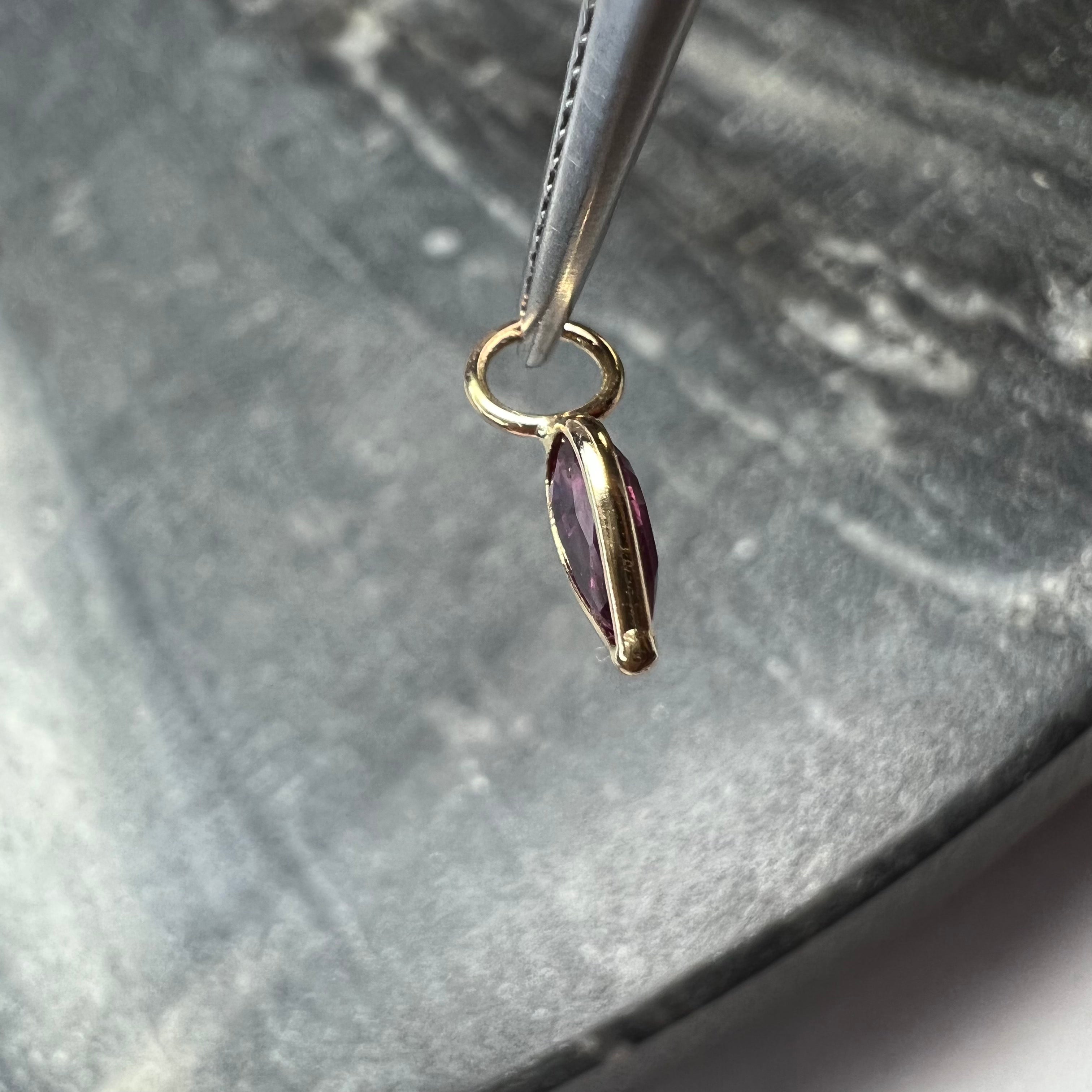 .52CT Natural Pear Ruby 14K Yellow Gold Pendant Charm 11x4.5mm
