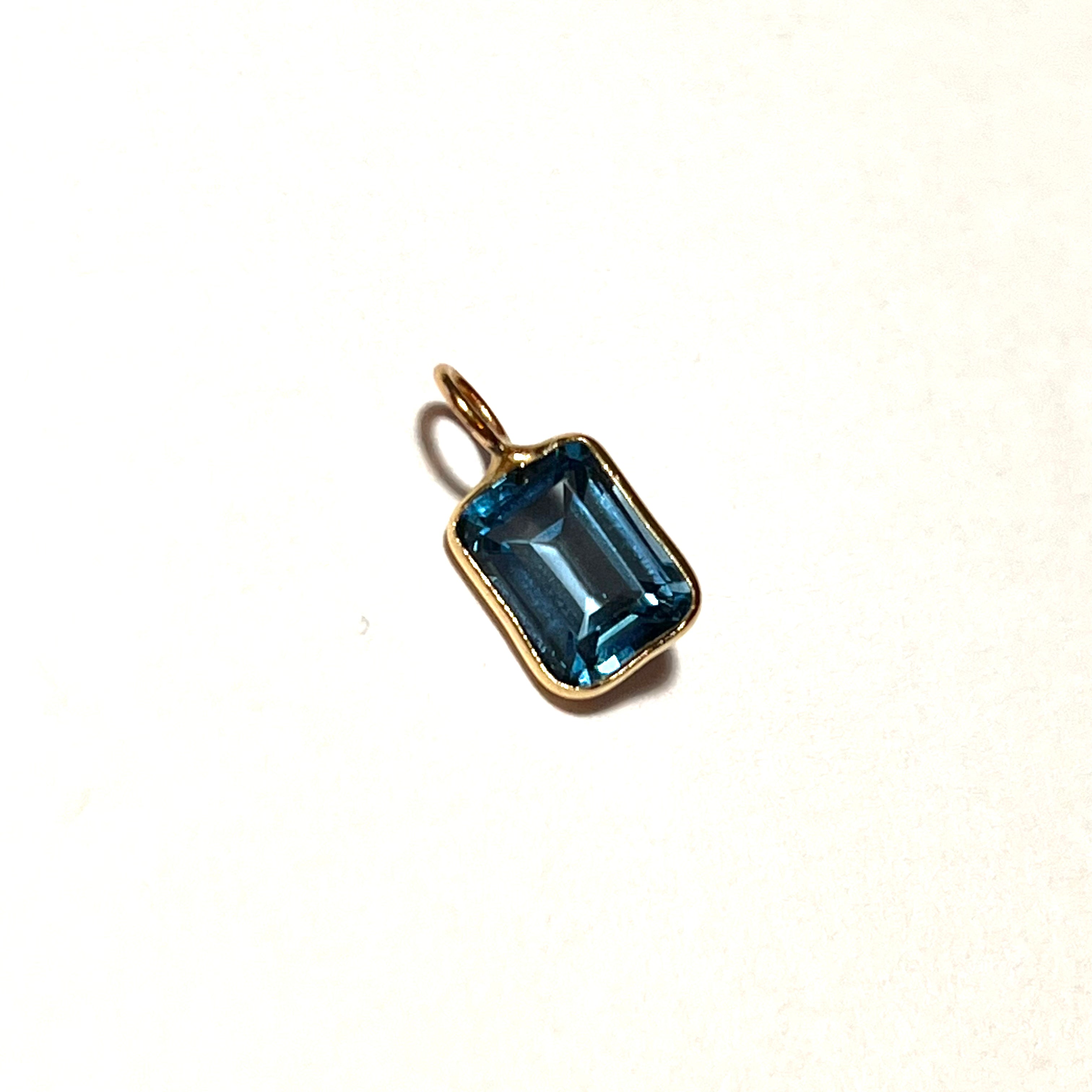 2ct Natural Blue Rectangular Topaz Pendant 14K Yellow Gold Pendant Charm