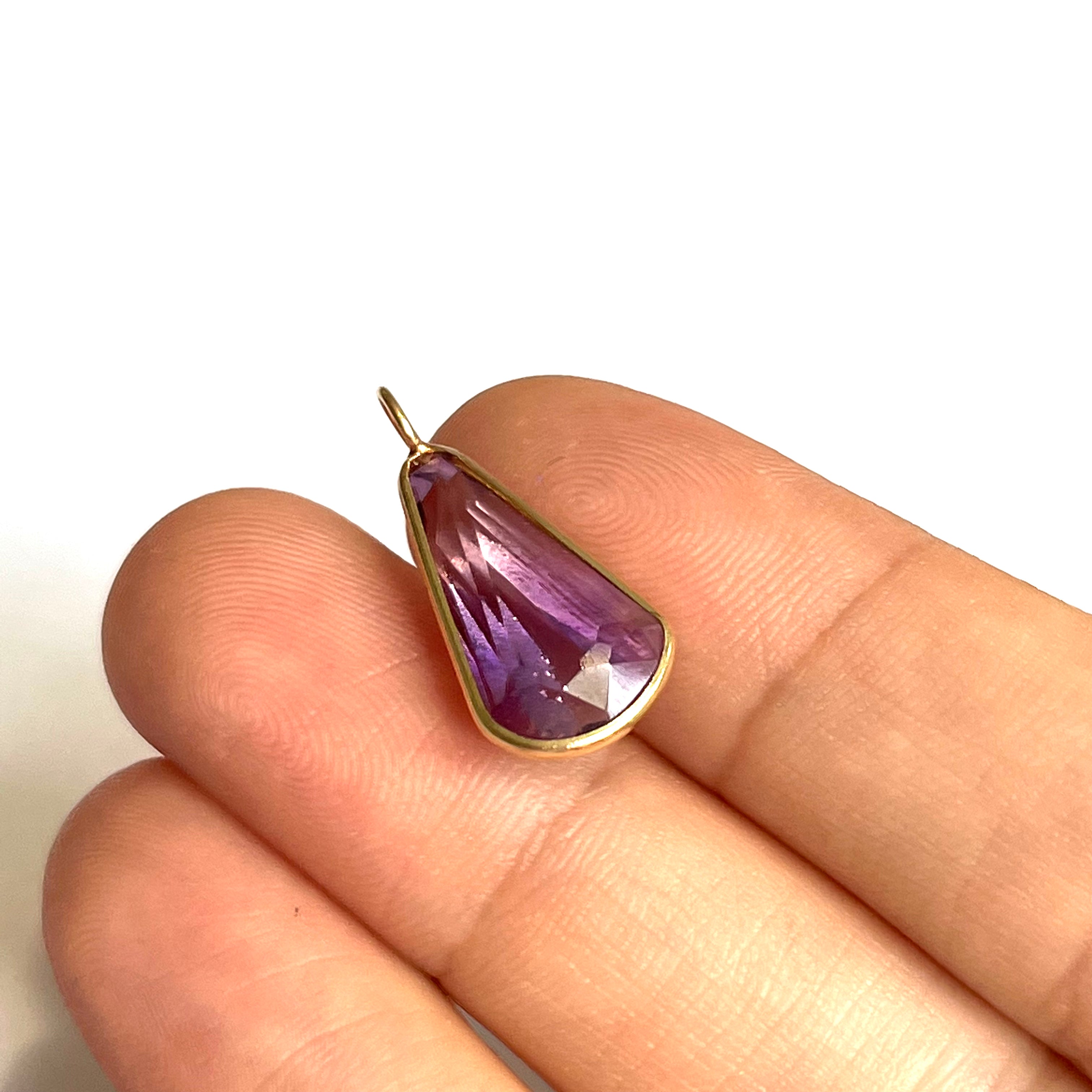 6.6ct Natural Amethyst 14K Yellow Gold Pendant Charm 22x10mm