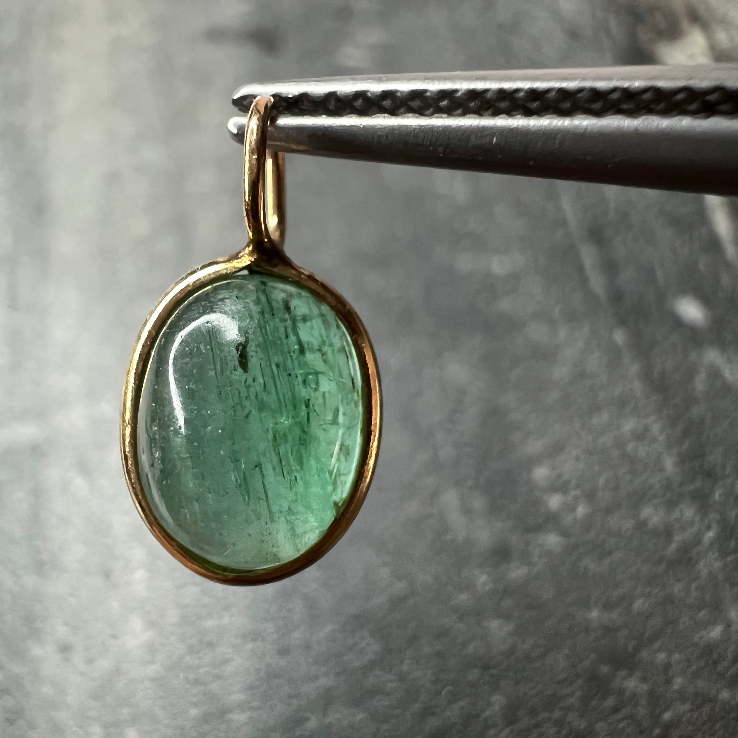 1.51CT Colombian Oval Cabochon Emerald 14K Yellow Gold Pendant Charm 14.5x7.7mm