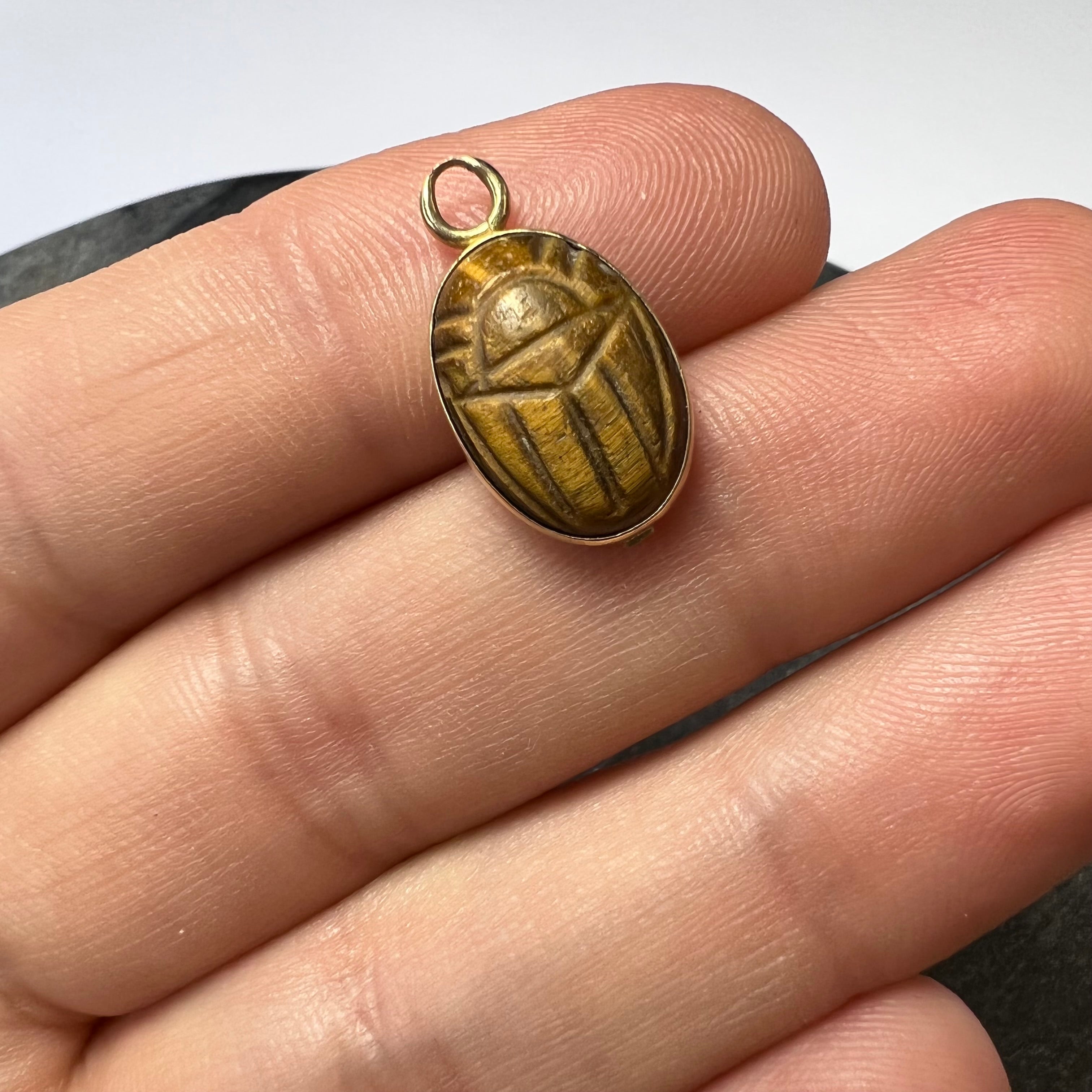 Natural Oval Tiger Eye 14K Yellow Gold Charm Pendant 19x10mm