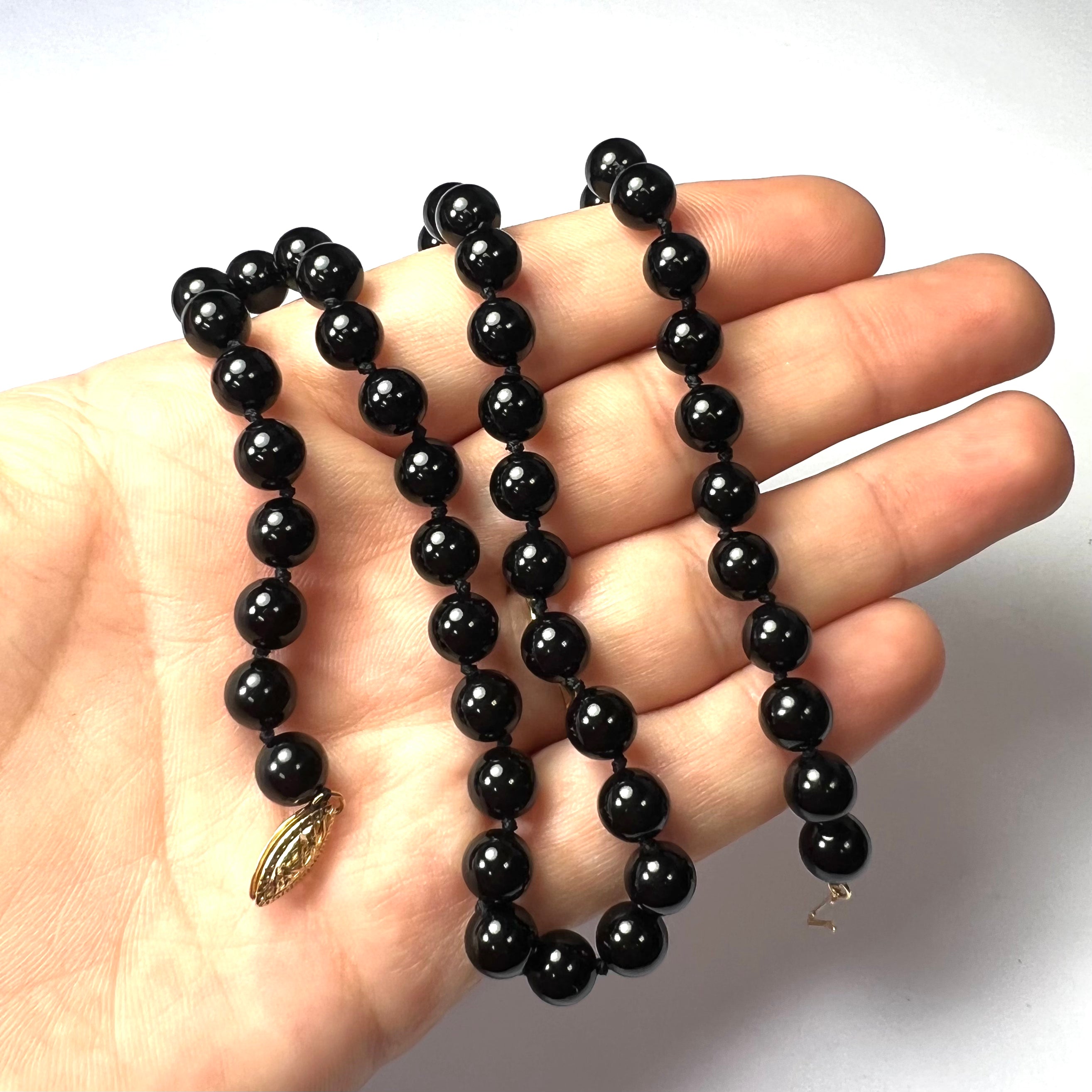 Onyx Beaded Antique 16.5" 14K Yellow Gold Clasp Necklace