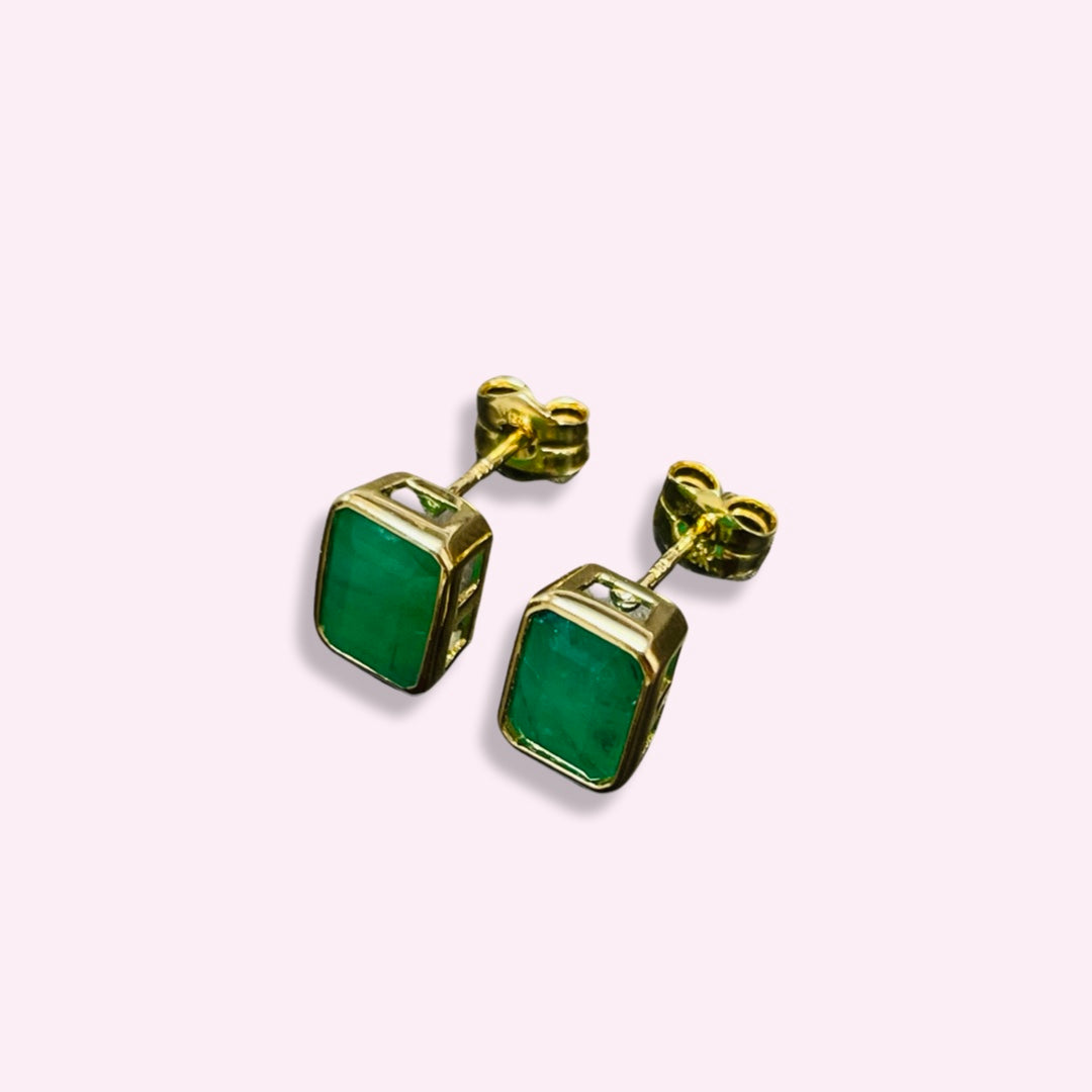 3CT Colombian Emerald 18K Yellow Gold Bezel Stud Earrings