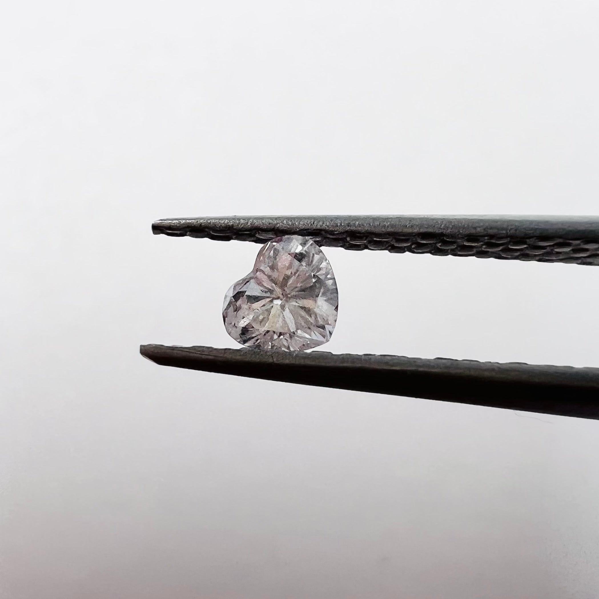 .12CT Heart Shape Diamond Slight Pink SI1 3.22x3.56x2.22mm Natural Earth mined