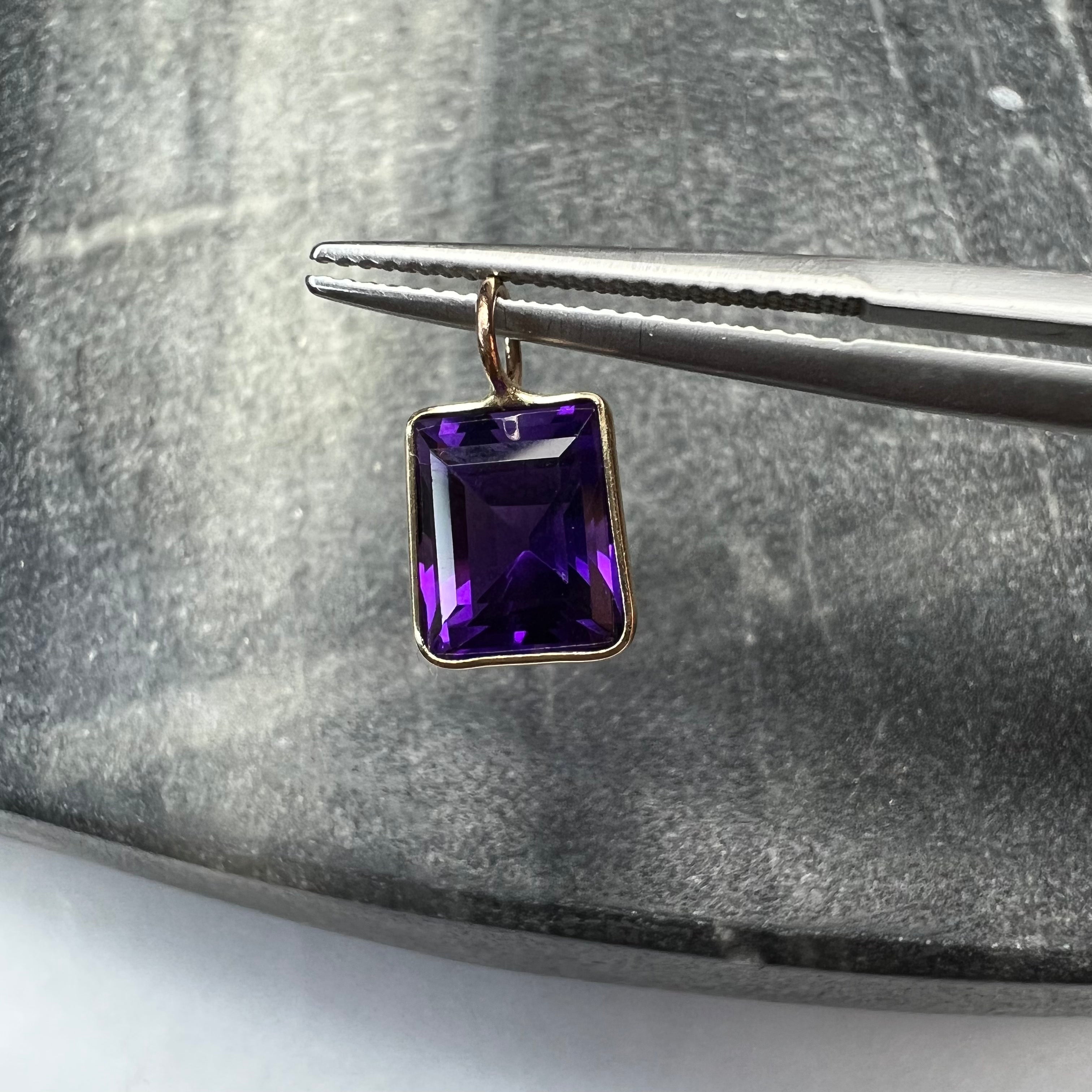 2.06 CT Natural Amethyst 14K Yellow Gold Pendant Charm 13x7.5mm
