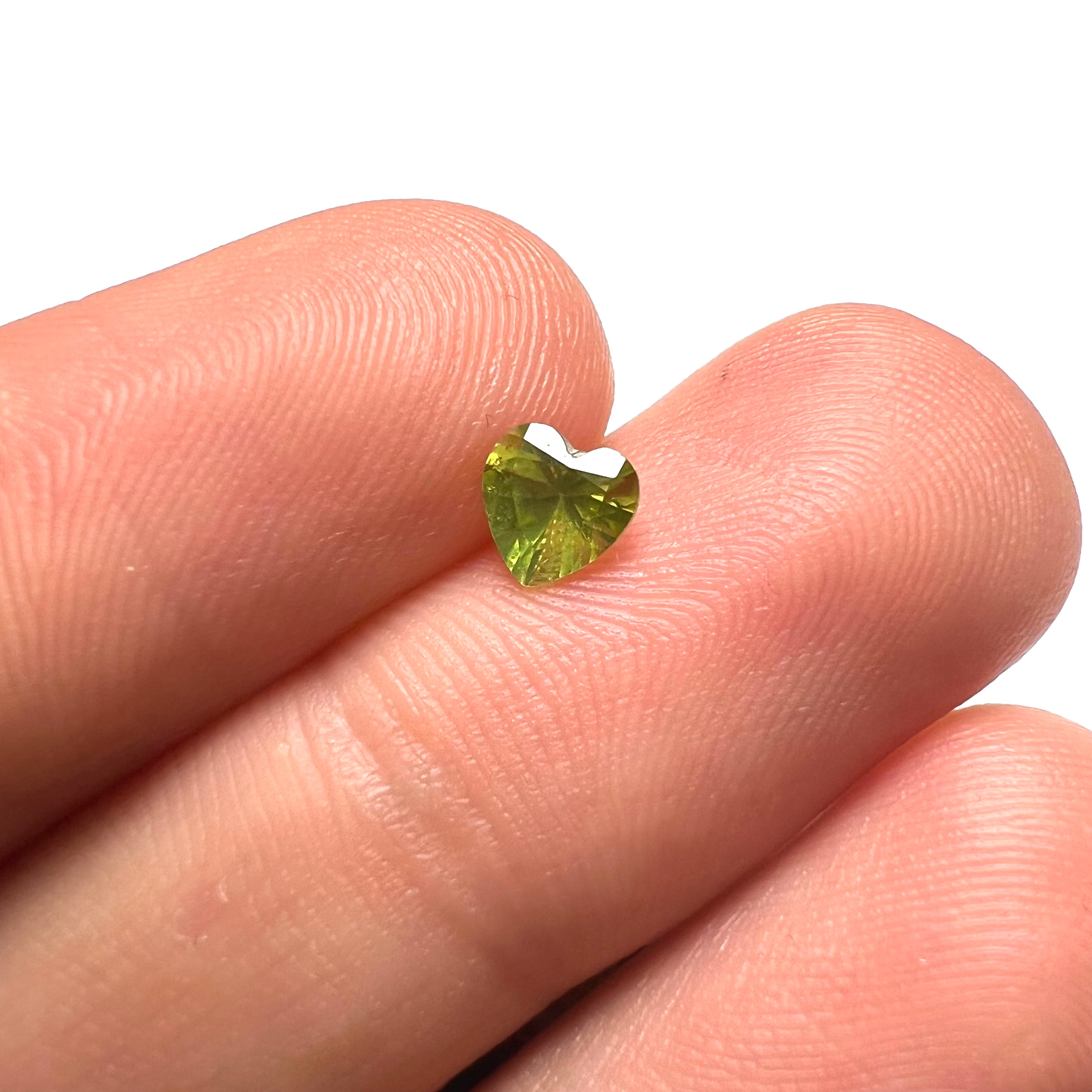 .48CT Loose Natural Heart Cut Peridot 7.1x7x3mm Earth mined Gemstone