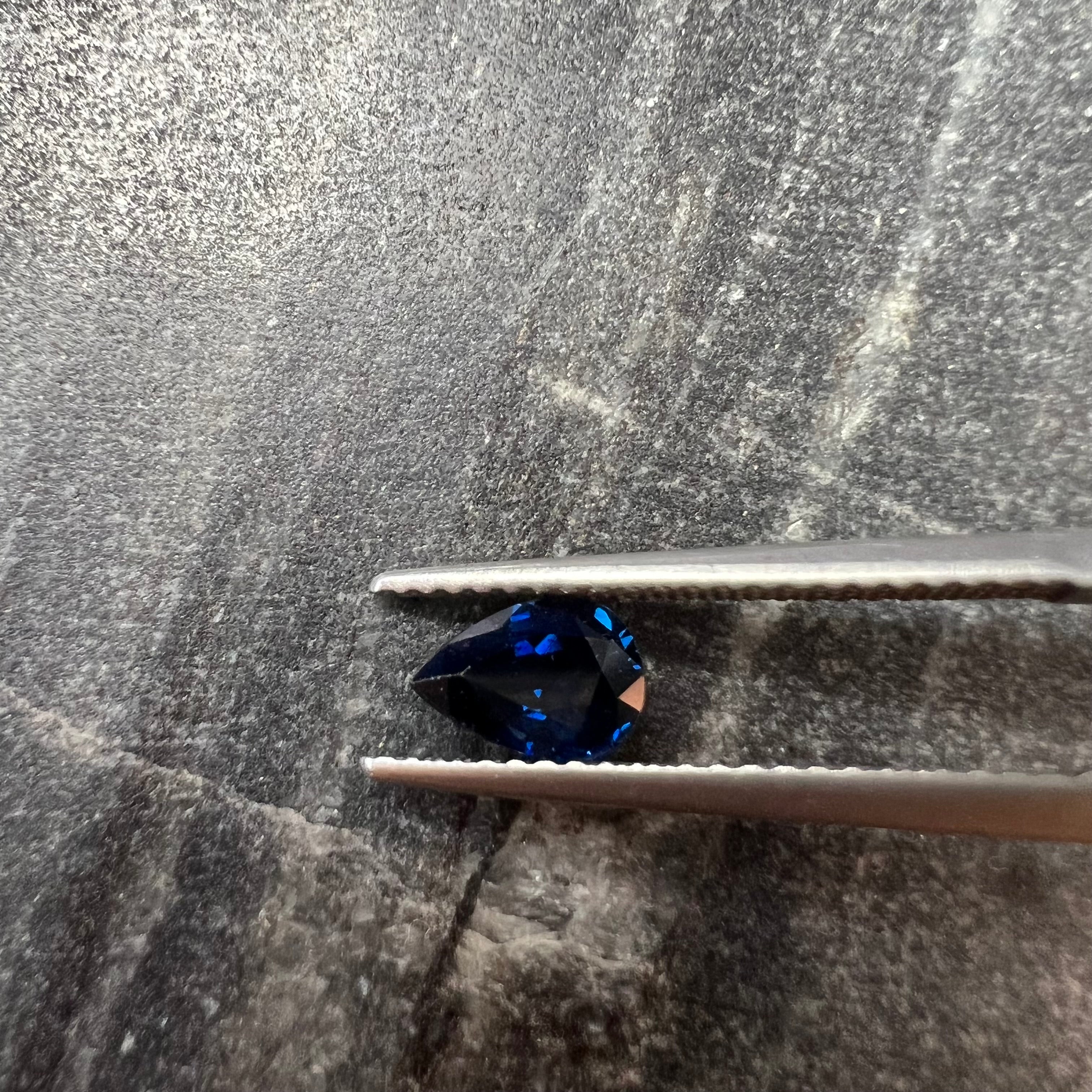 .75CT Loose Natural Pear Sapphire 6.80x4.83x2.85mm Earth mined Gemstone