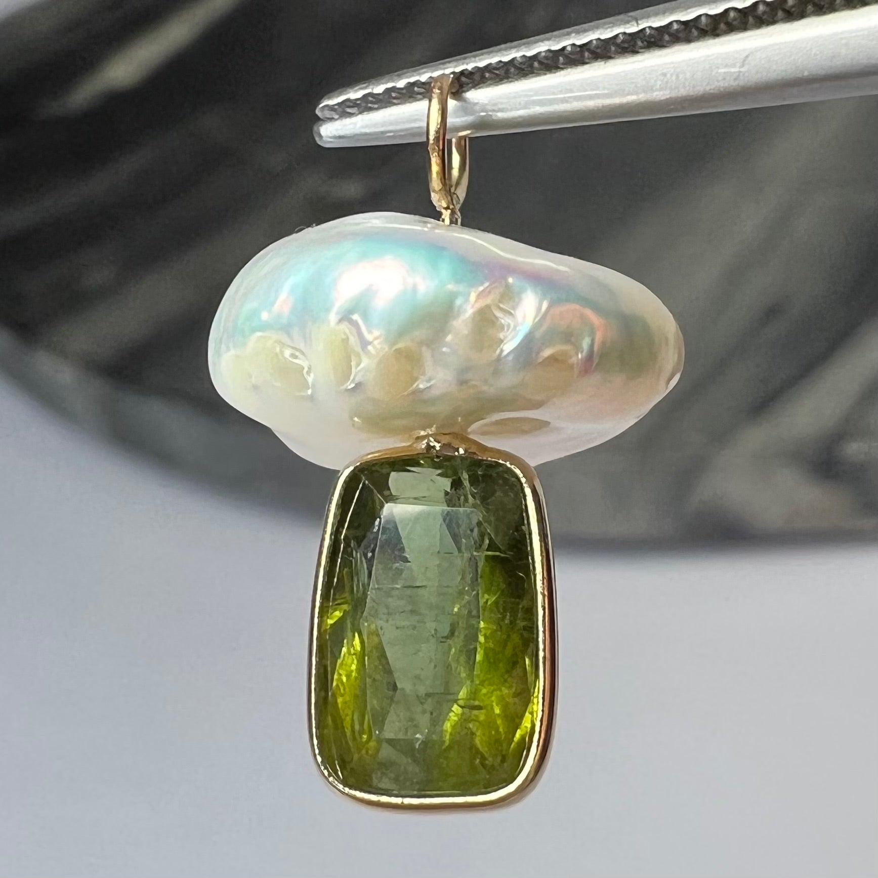 Natural Green Tourmaline and Pearl Mushroom 14K Yellow Gold Pendant Charm 23x14mm
