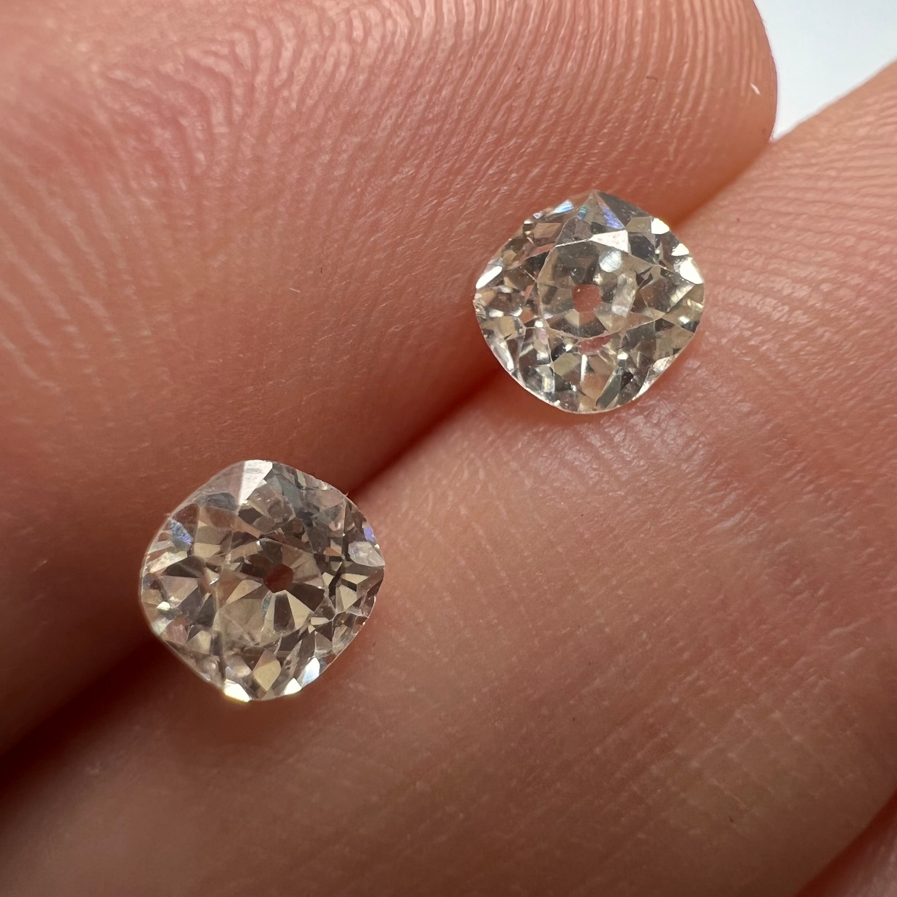 1.13CT Old Mine Diamond Pair L VS1 5mm Natural Earth mined
