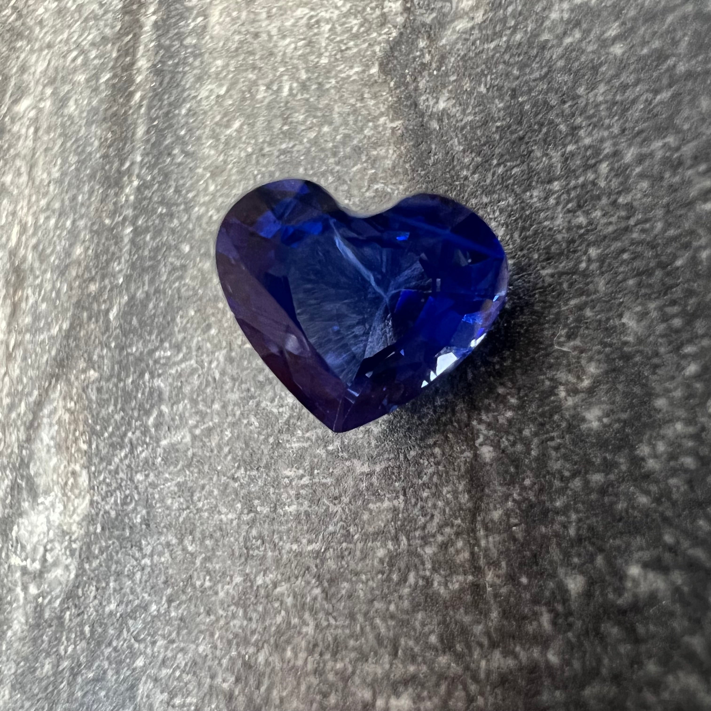 2.15CT Loose Natural Sapphire Brilliant Cut Heart Shape 7.56x8.94x4.25mm