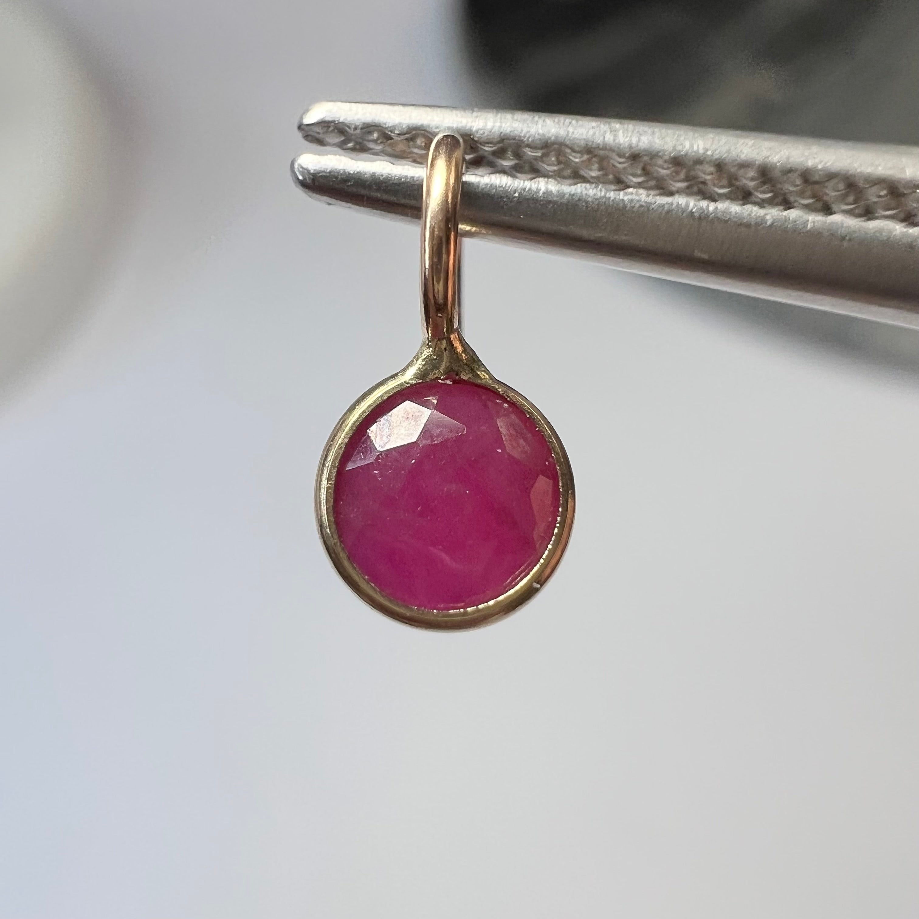 Natural Pink Round Ruby 14K Yellow Gold Pendant Charm 9x4mm