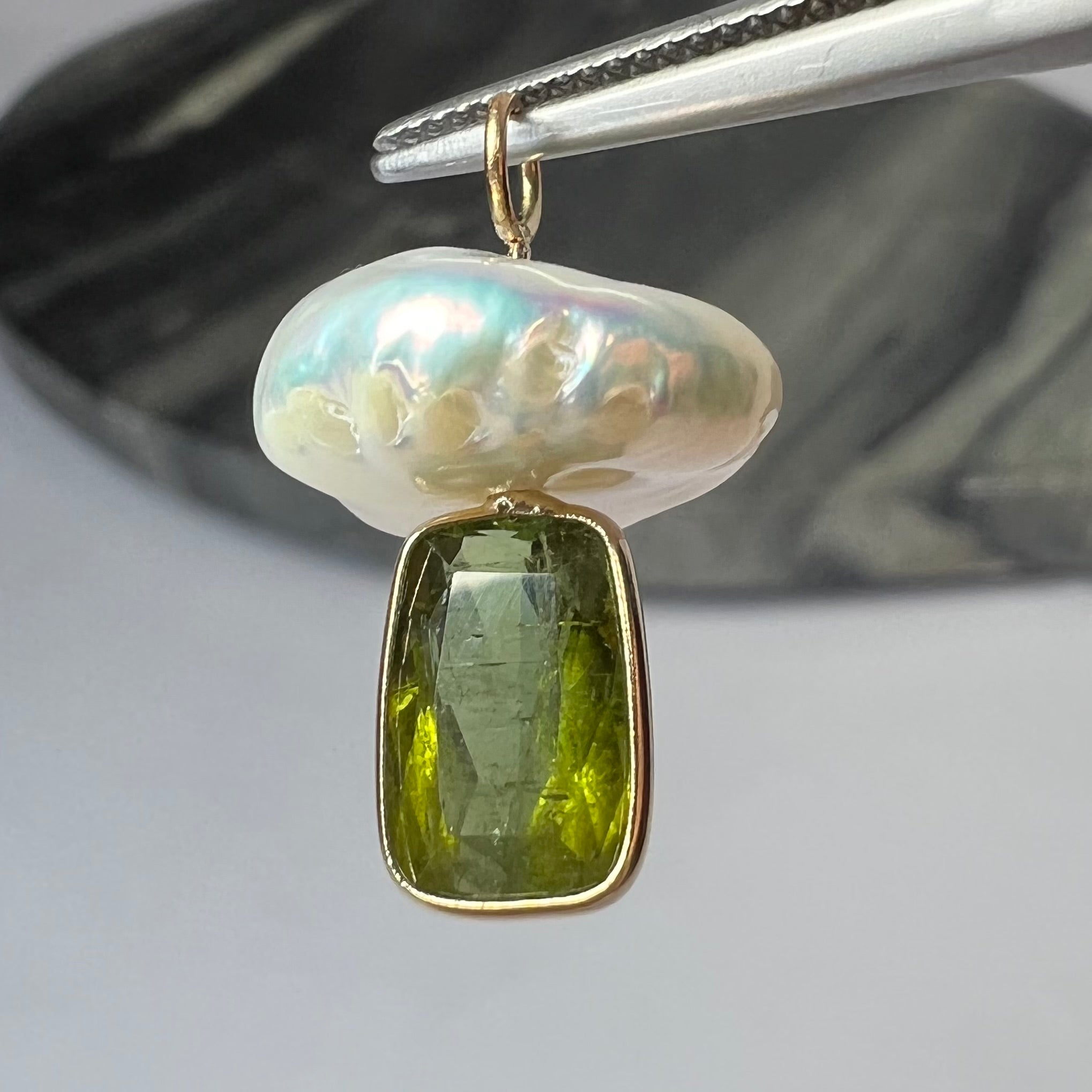 Natural Green Tourmaline and Pearl Mushroom 14K Yellow Gold Pendant Charm 23x14mm