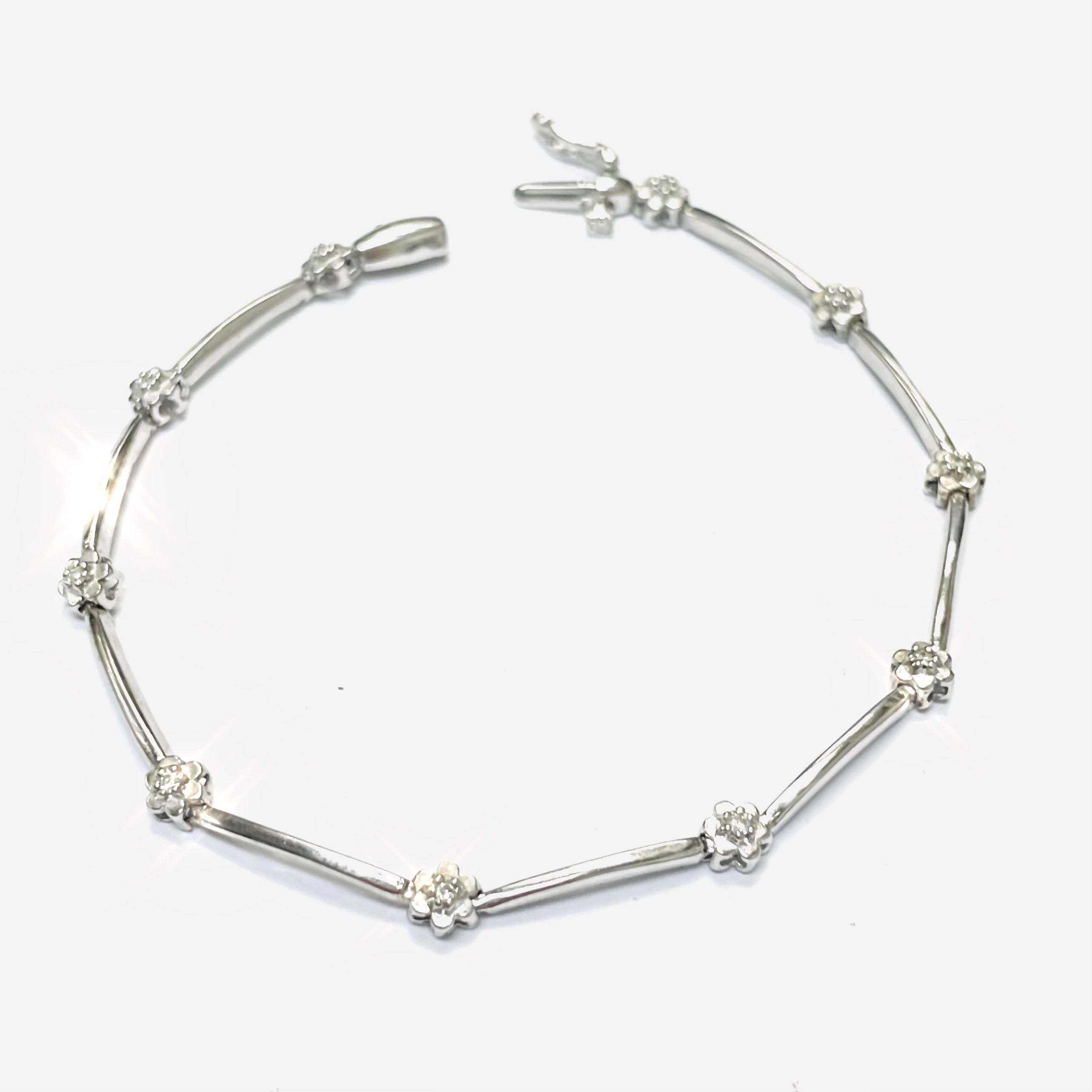 .10CT Natural Diamond 7" Solid 14K White Gold Flower Tennis Bracelet