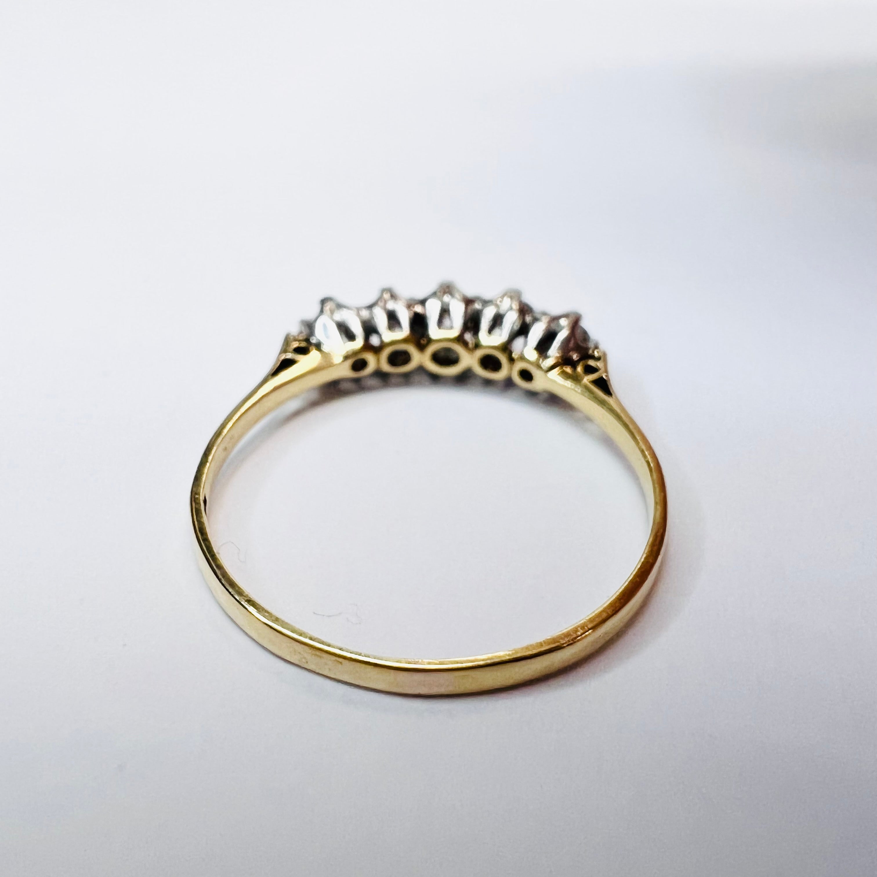 Antique 18K Yellow Gold and Platinum .20CTW Diamond Ring Band Size 7