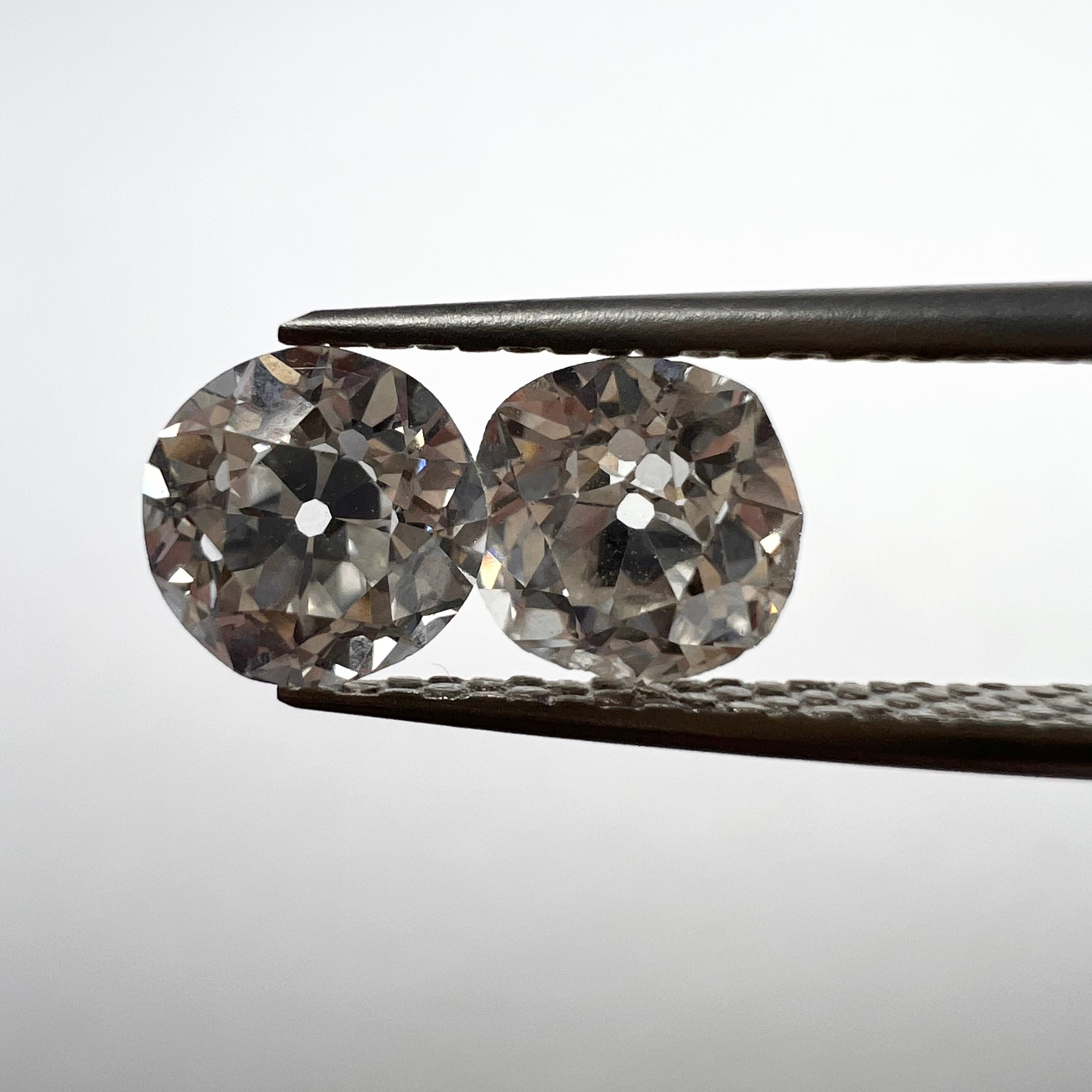 1.27CT Pair of Old Mine Cut Diamond I/J SI2/I1 5mm Natural Earth mined