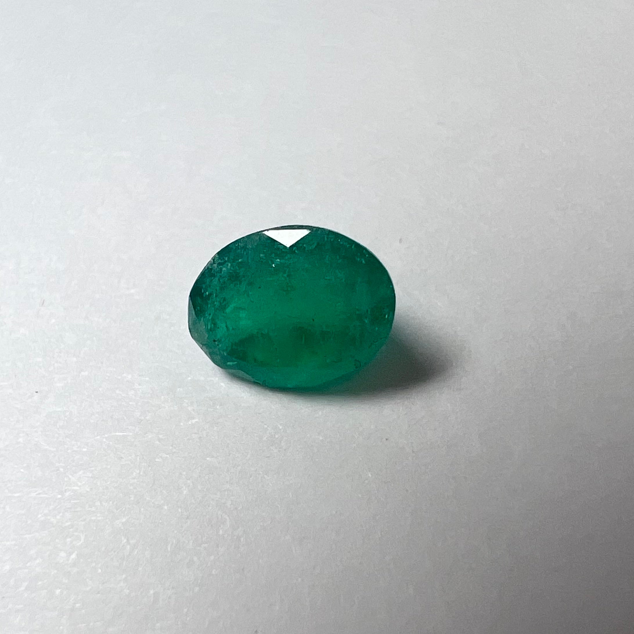.90CT Loose Natural Colombian Emerald Oval Cut 7.40x5.62x3.89mm