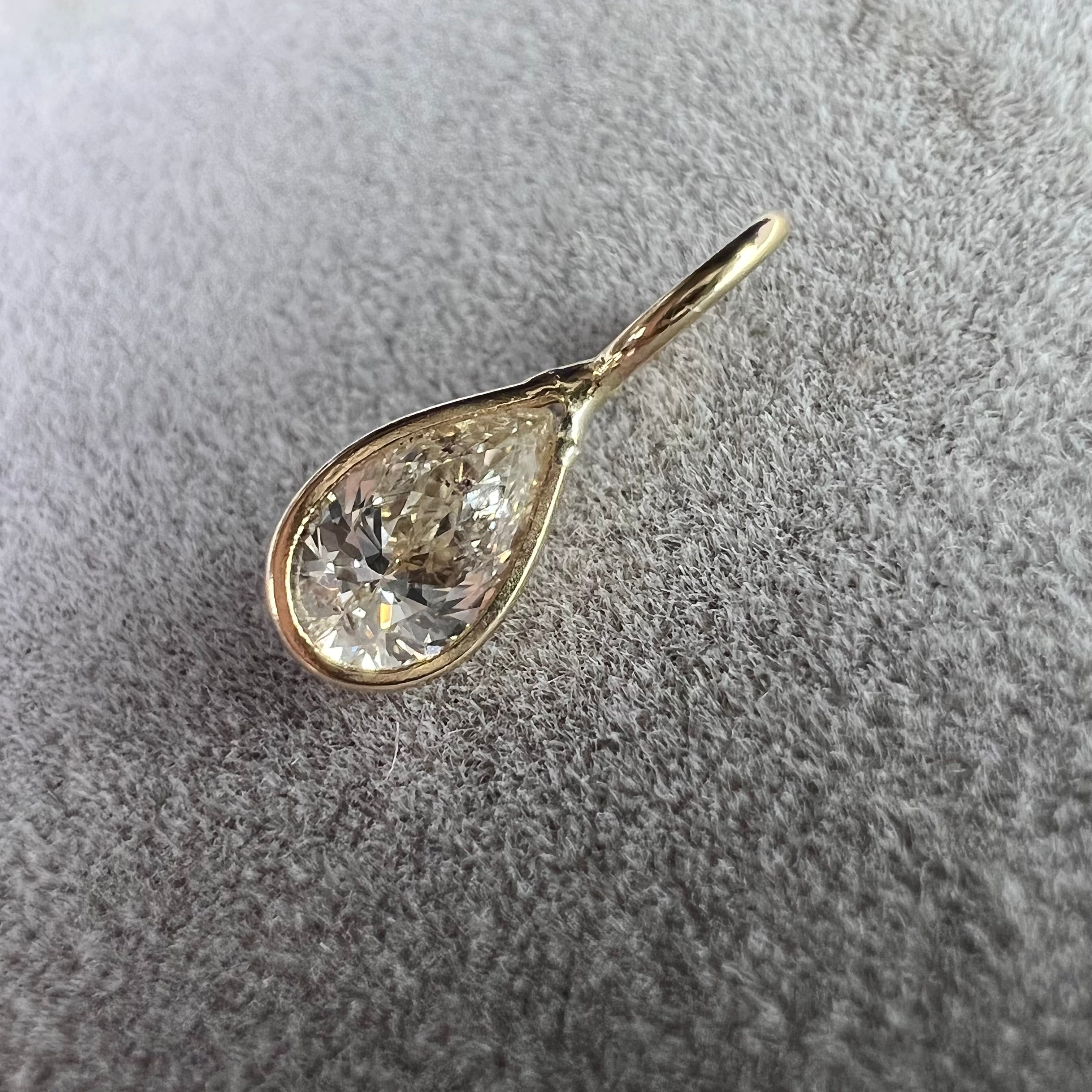 .30ct Pear Diamond Pendant Charm 14K Gold 11x4mm