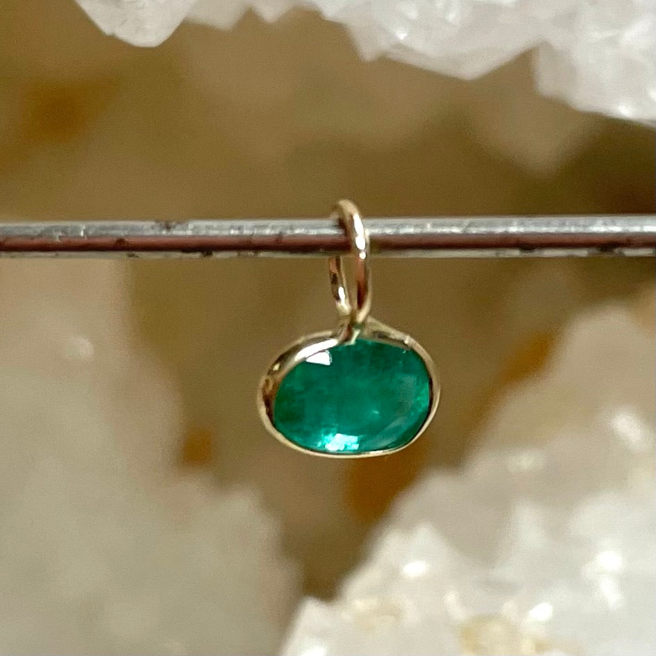 Natural Oval Emerald 14K Yellow Gold Pendant Charm