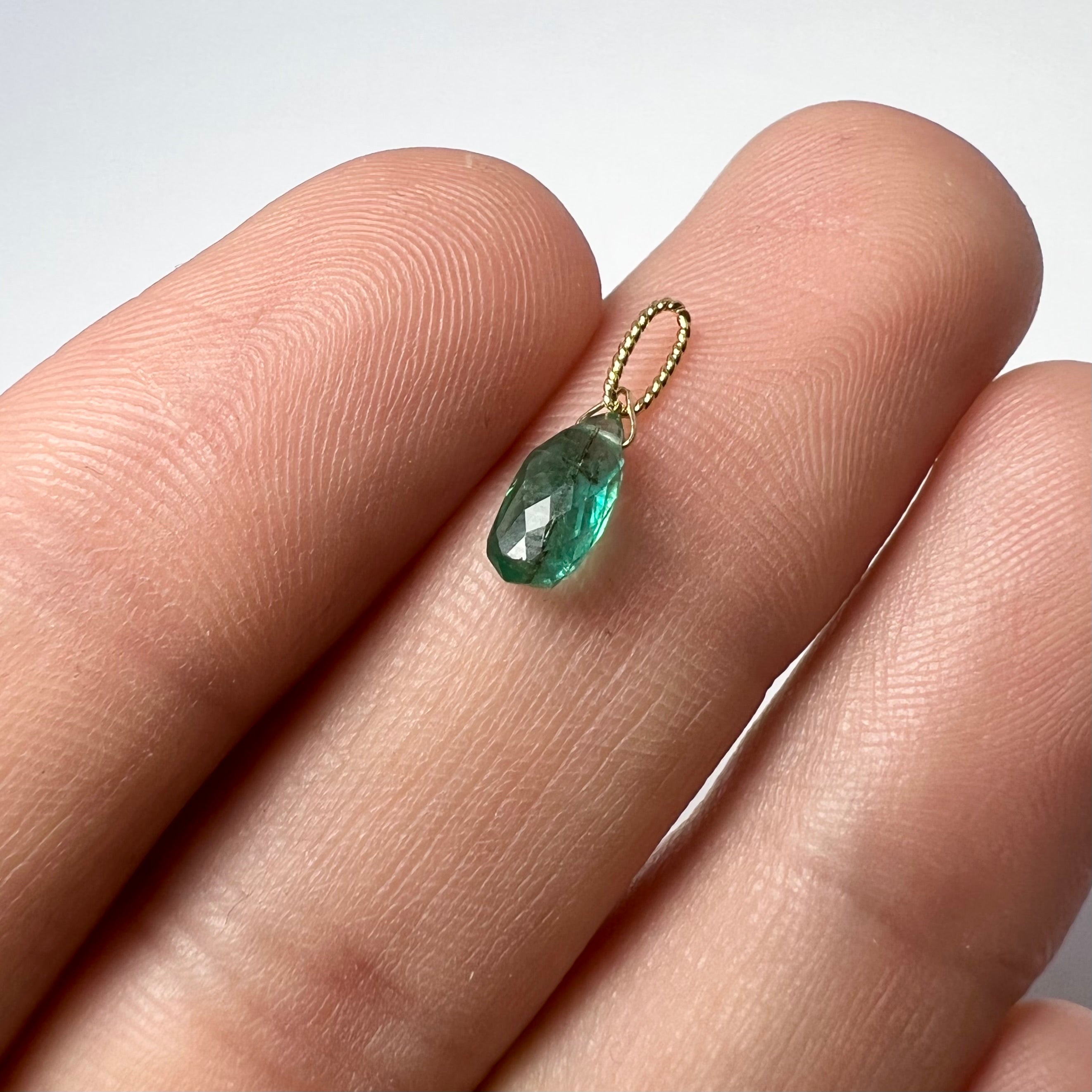 .75ct Solid 14K Yellow Gold Briolette Emerald Twisted bail Charm 8x3.85x3.17mm