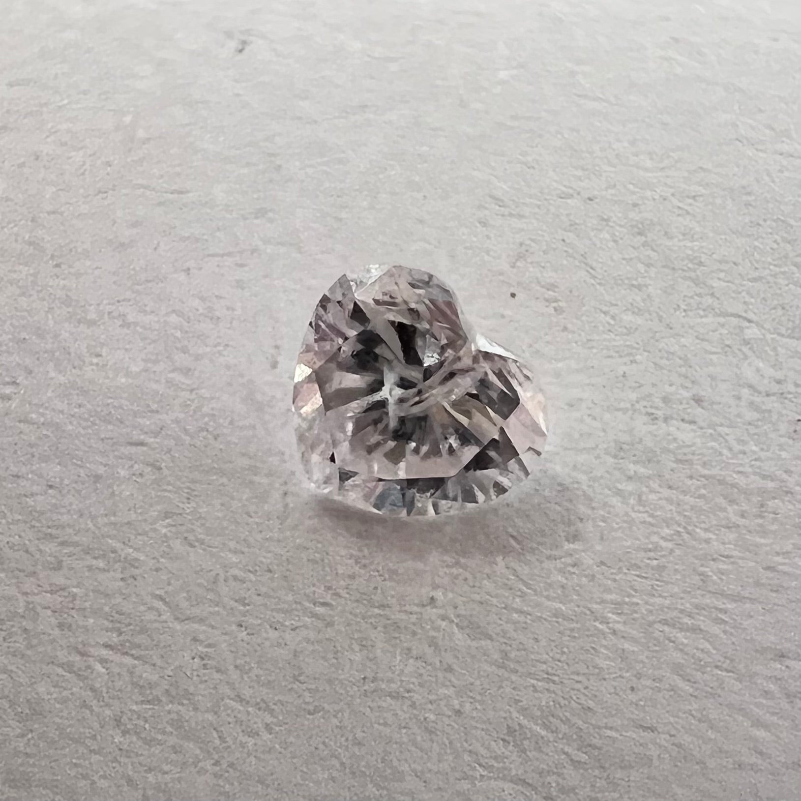 .12CT Heart Shape Diamond Slight Pink SI1 3.22x3.56x2.22mm Natural Earth mined