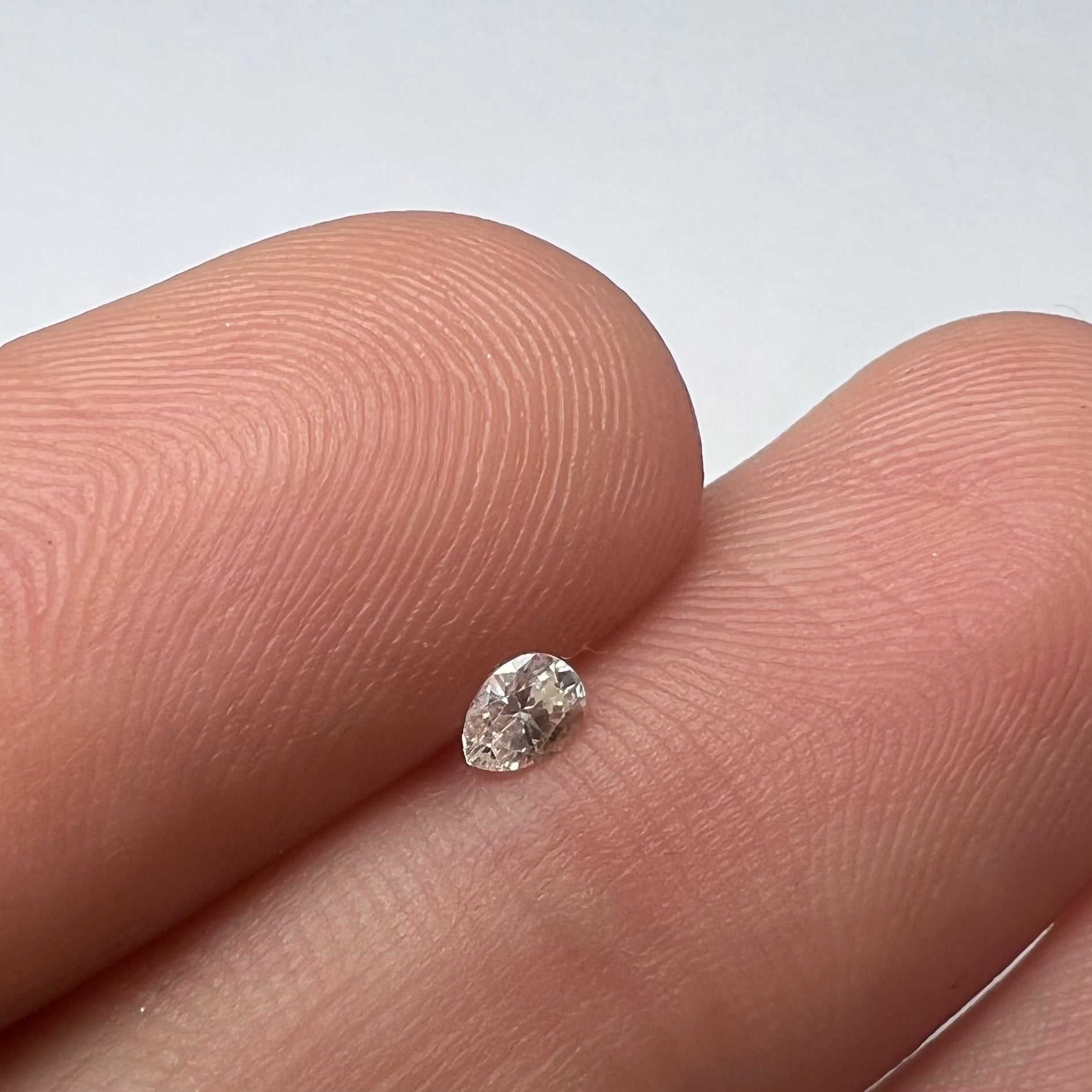 .12CT Pear Diamond H VS2 3.55x2.69x1.75mm Natural Earth mined