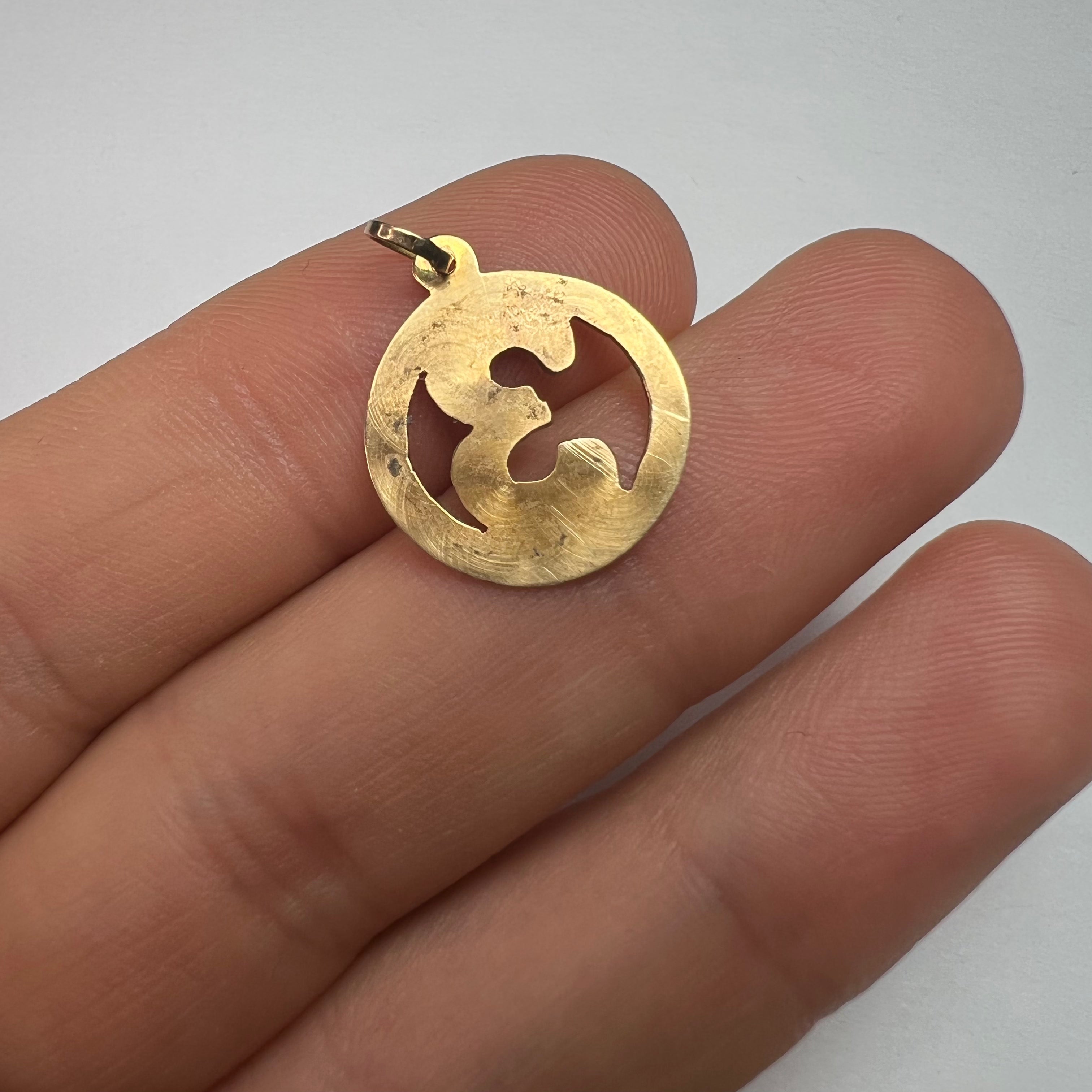 Circle Number 3 Pendant 14K Yellow Gold