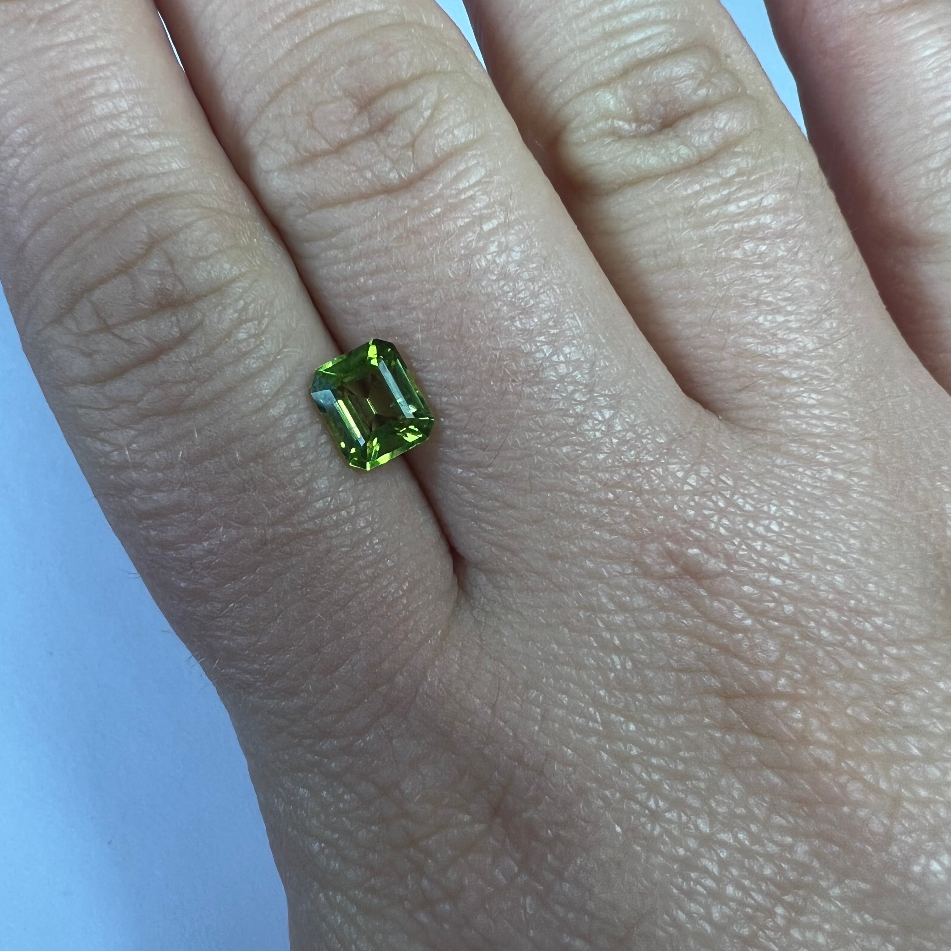 1.43CTW Loose Natural Emerald Cut Peridot 7.25x6.17x3.77mm Earth mined Gemstone