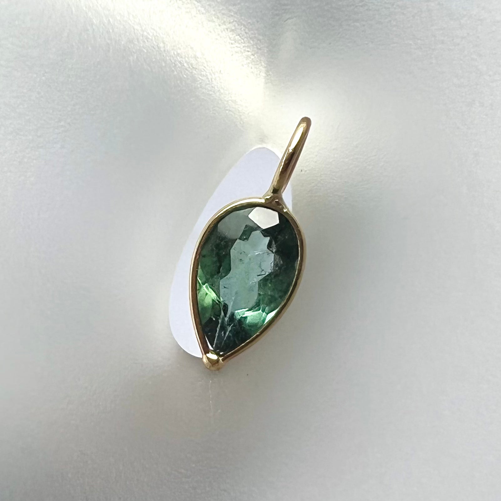 .82CT Natural Pear Tourmaline 14K Yellow Gold Pendant Charm 14x6mm