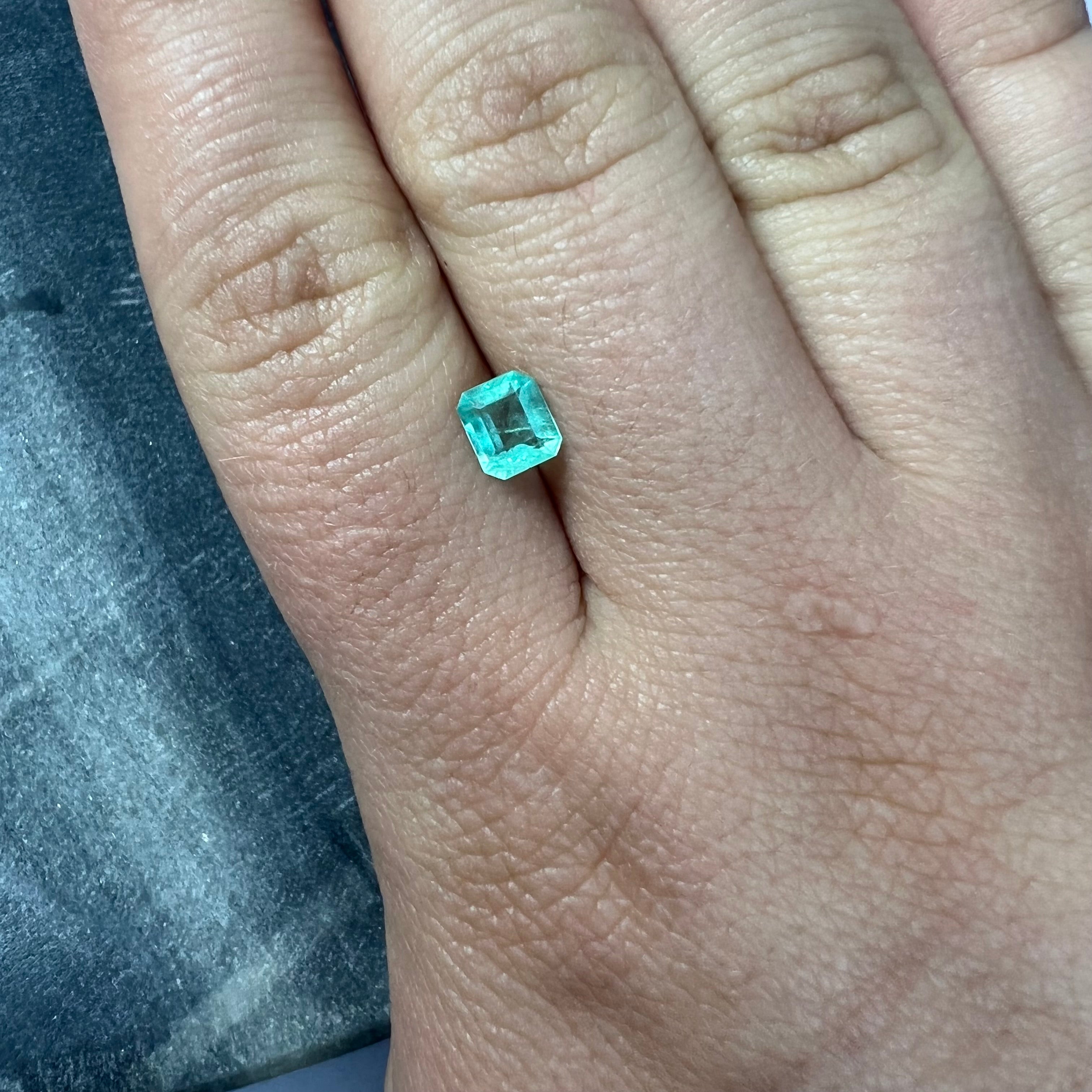 .77CT Loose Natural Colombian Emerald Radiant Cut 5.97x5.22x3.42mm Earth mined Gemstone