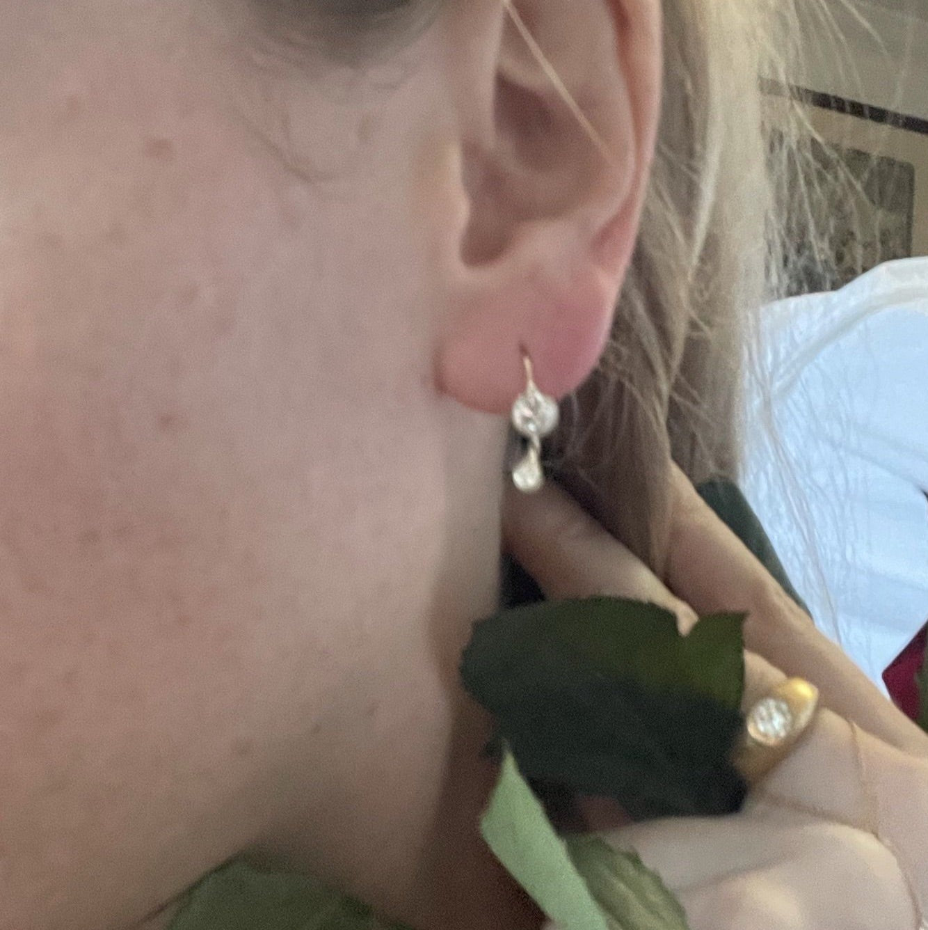 1.75 ctw Natural Round and Pear Diamond Dangle Drop Earrings