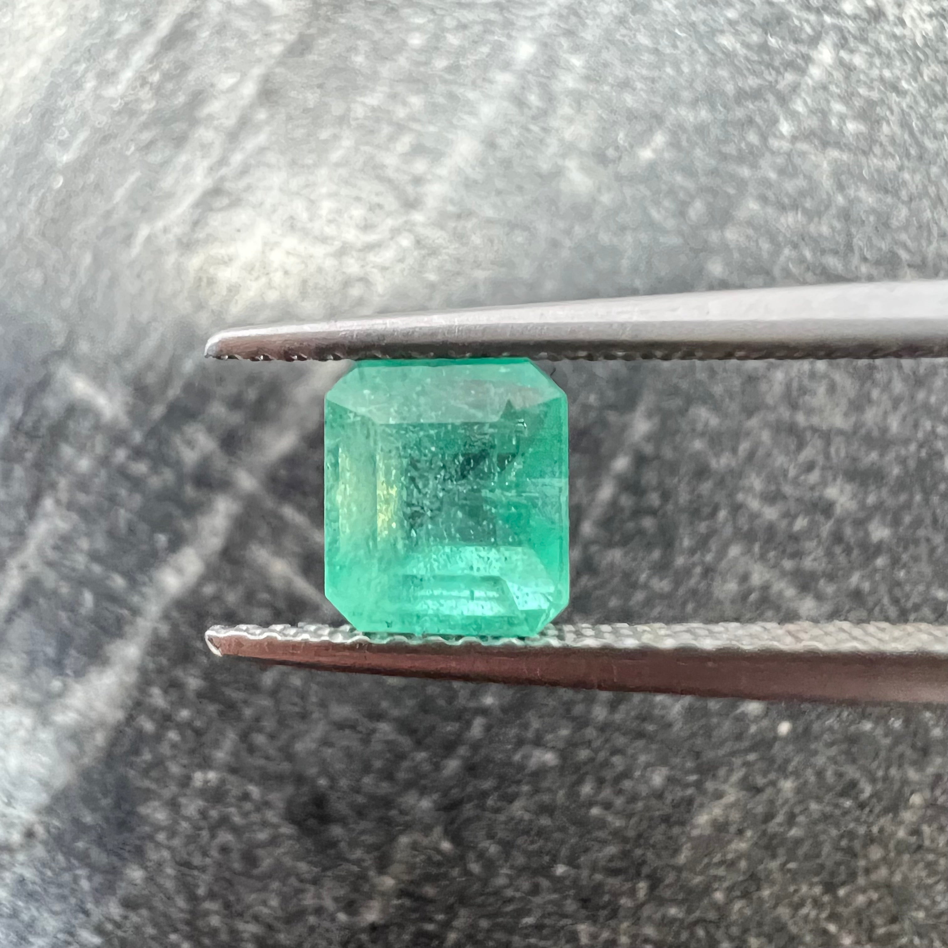 1.26CT Loose Natural Colombian Emerald Square Cut 6.29x5.62x5.01mm