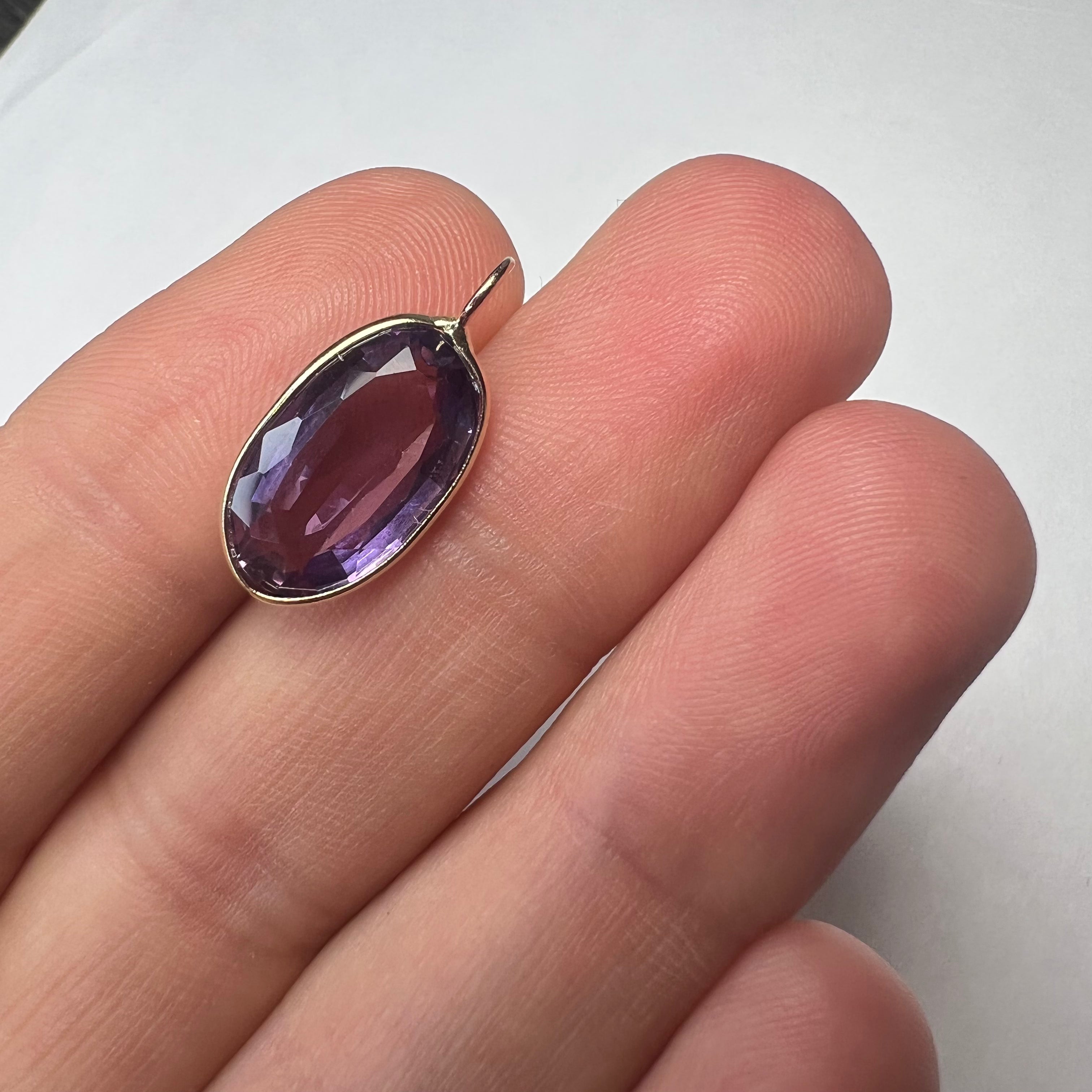 5.2CT Natural Long Oval Amethyst 14K Yellow Gold Pendant Charm 20x9mm