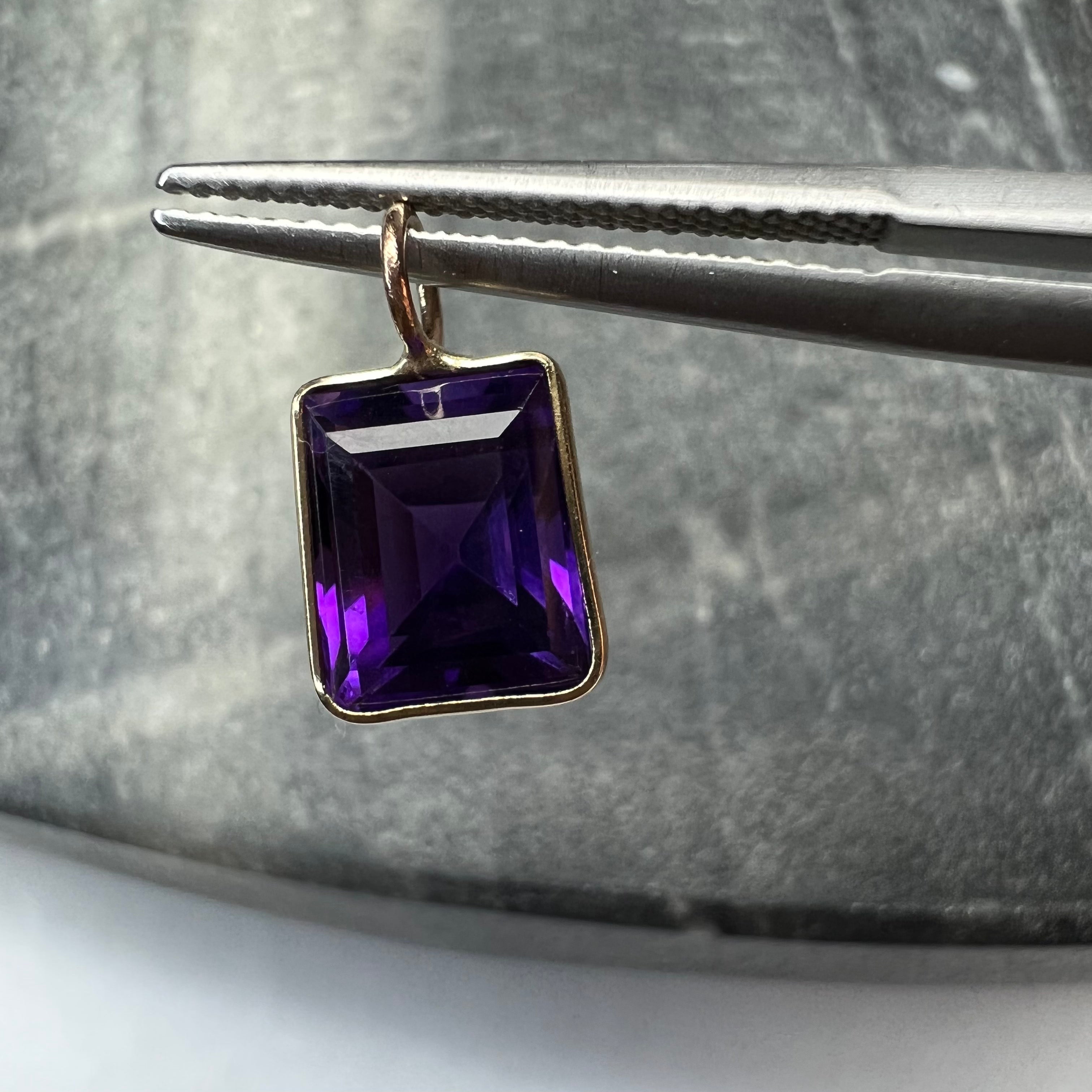 2.06 CT Natural Amethyst 14K Yellow Gold Pendant Charm 13x7.5mm