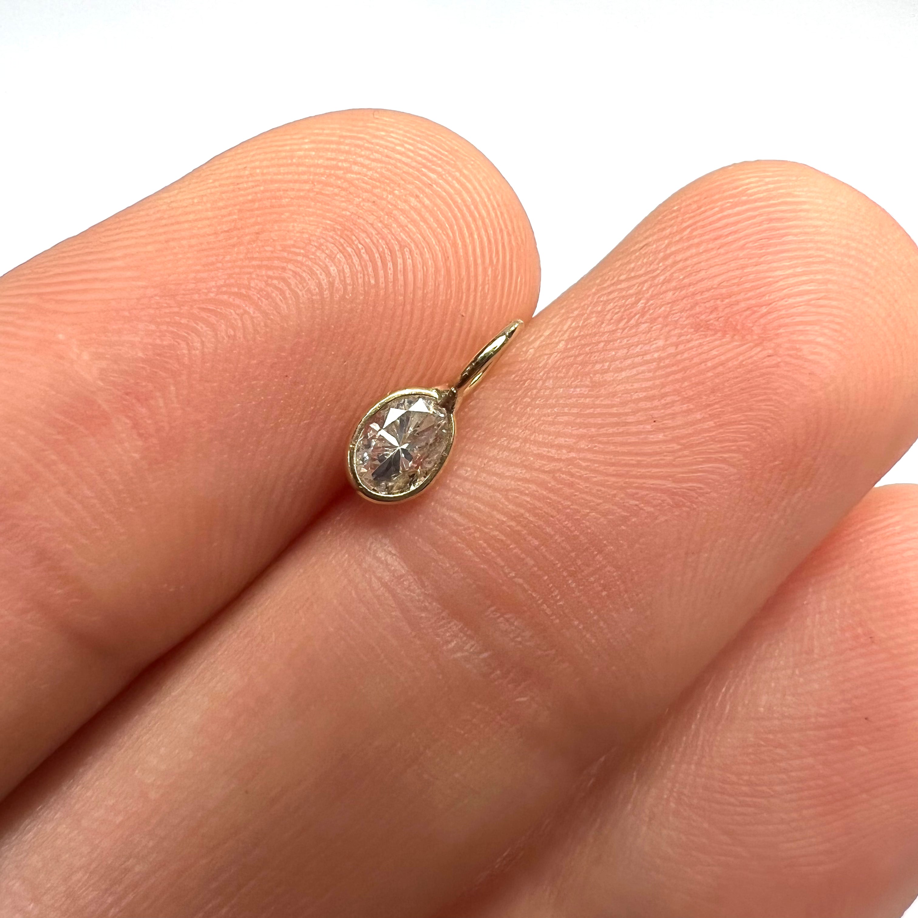 .32ct Oval Diamond Pendant Charm 14K Yellow Gold 9x3.5mm