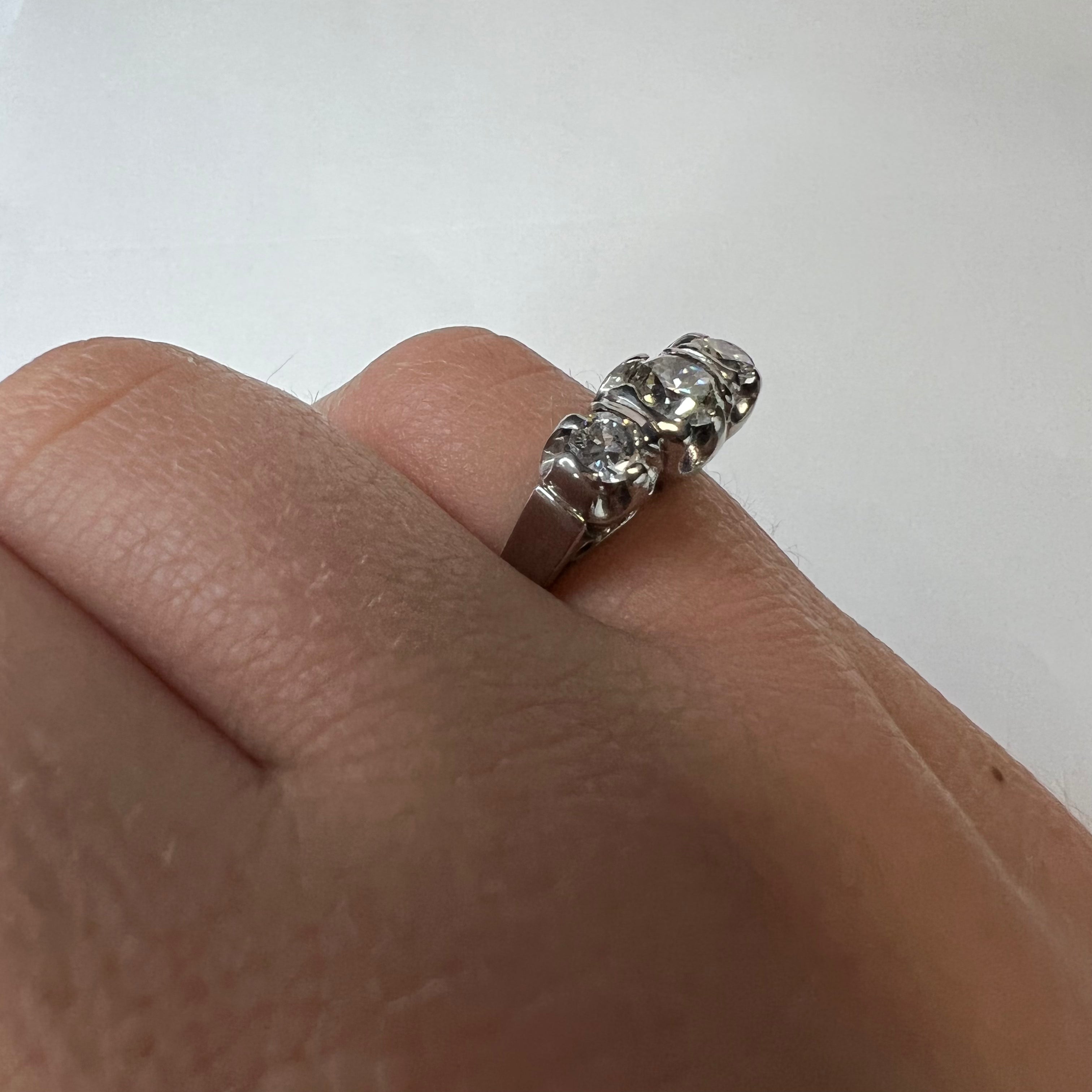 Antique 18K White Gold 3 Diamond Ring Size 6