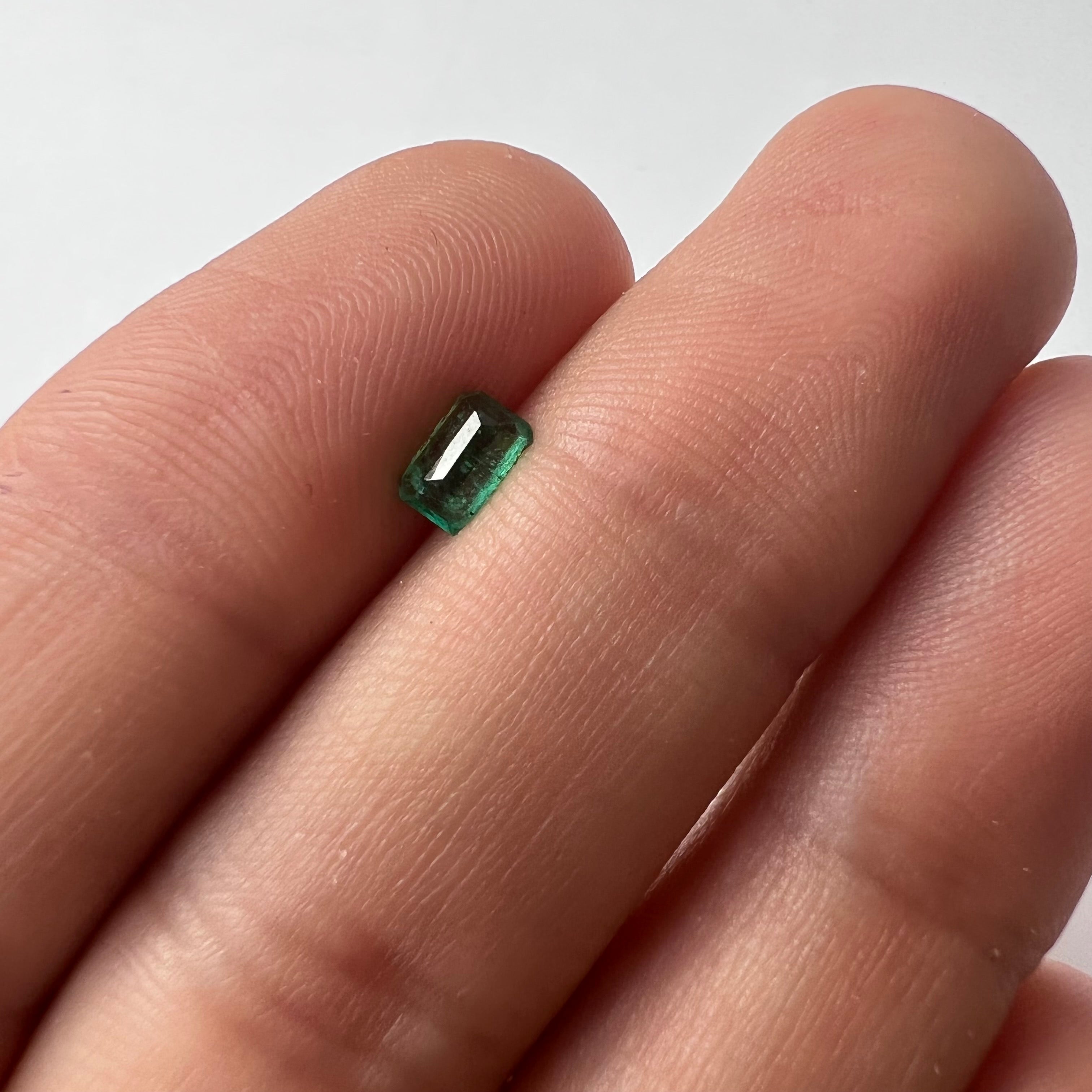 .41CT Loose Natural Colombian Emerald Cut 5.79x3.84x2.38mm Earth mined Gemstone