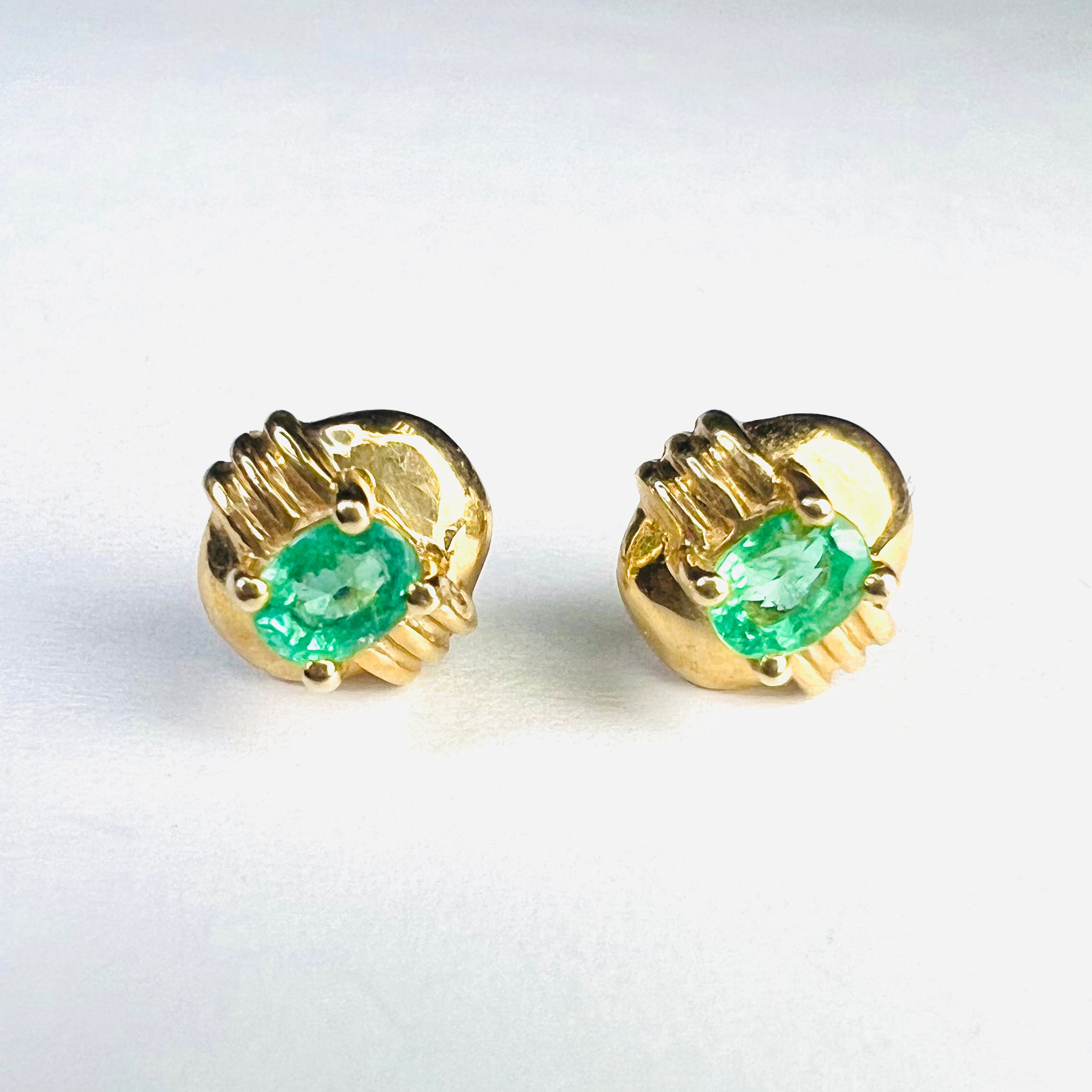 14K Yellow Gold .43ctw Oval Emerald Earring Pushback Studs 7x7mm