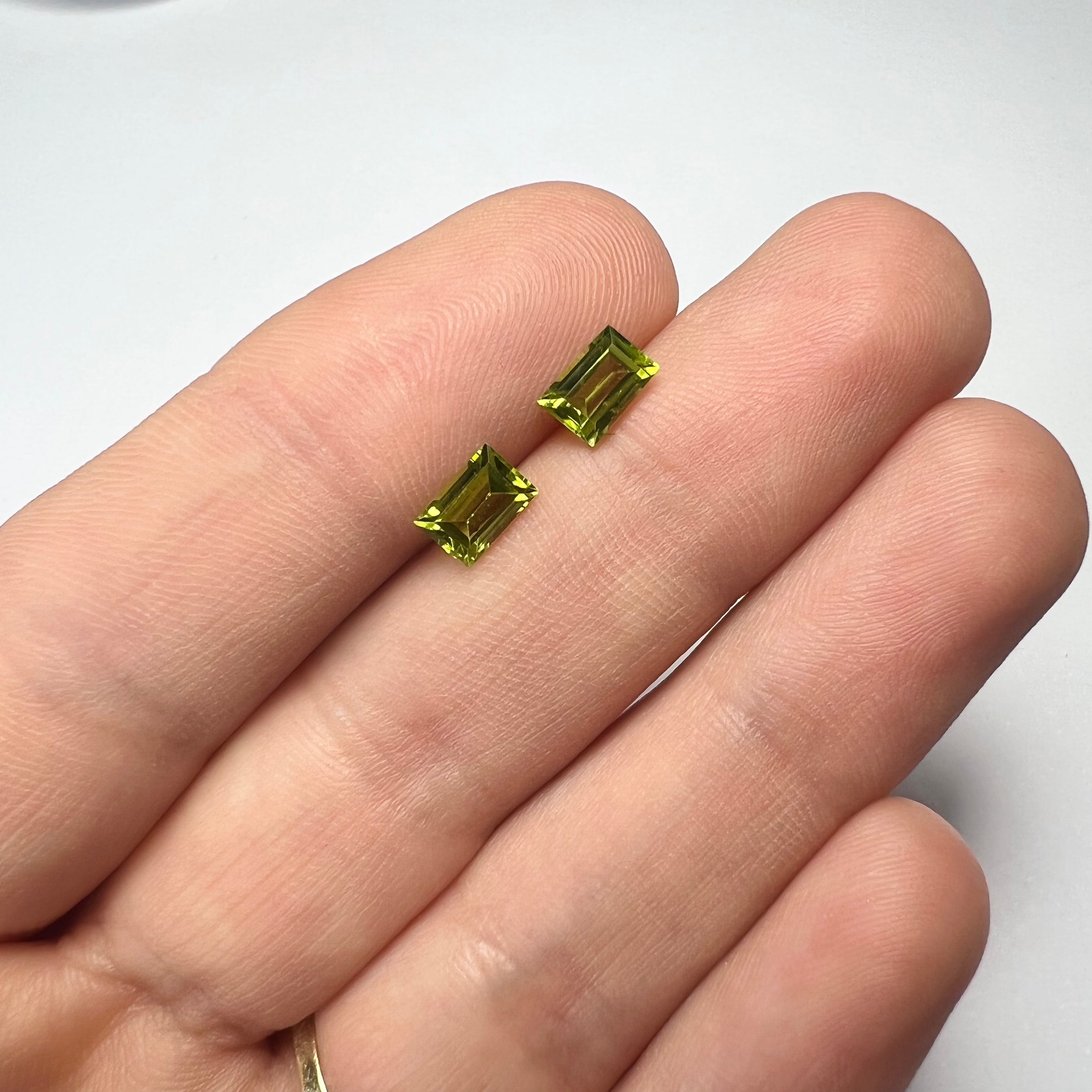 1.50CTW Pair of Loose Natural Baguette Cut Peridot 6.18x4.25x2.95mm Earth mined