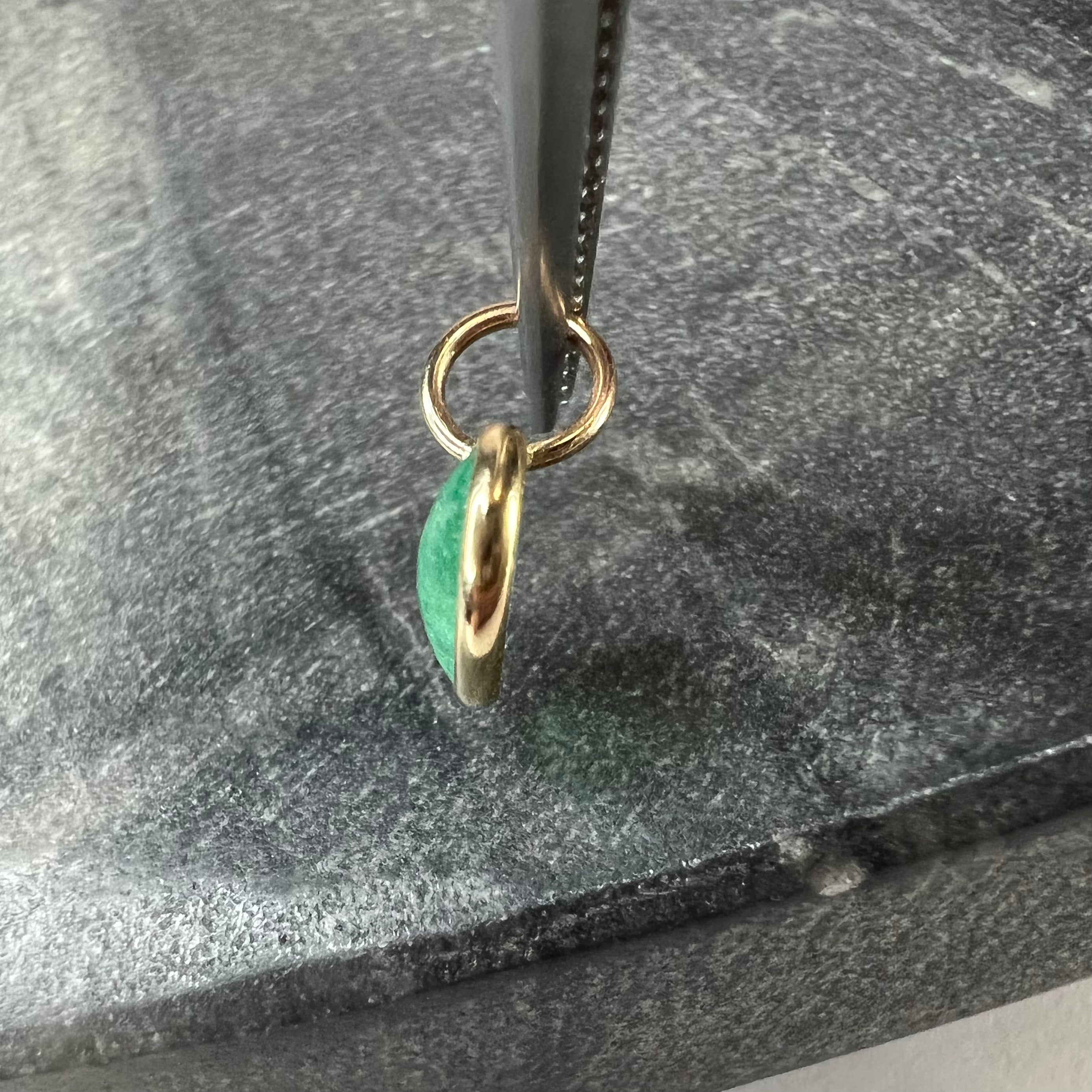 1.25CT Colombian Oval Cabochon Emerald 14K Yellow Gold Pendant Charm 13x9mm