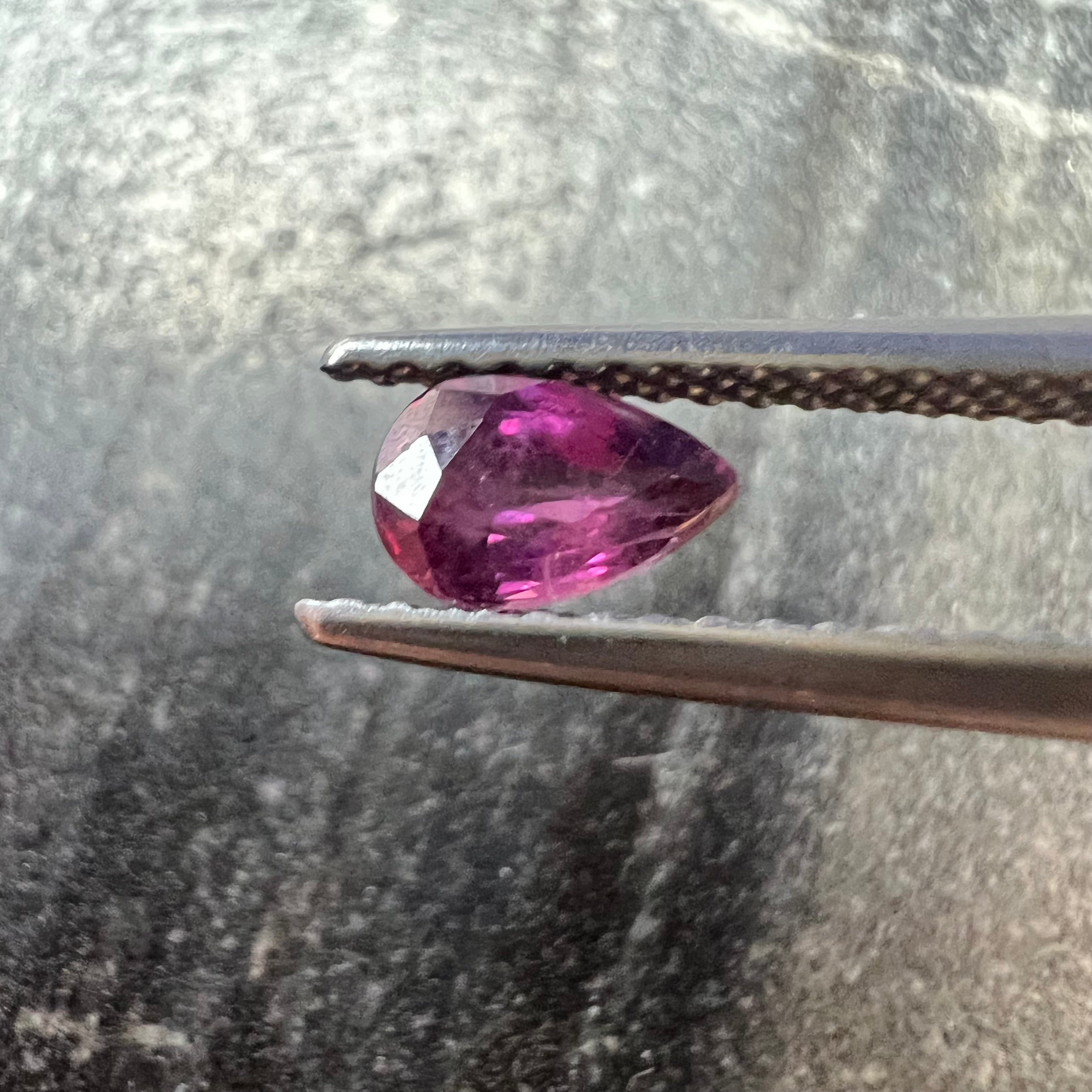 .56CT Loose Natural Pear Ruby 5.90x3.99x2.72mm Earth mined Gemstone