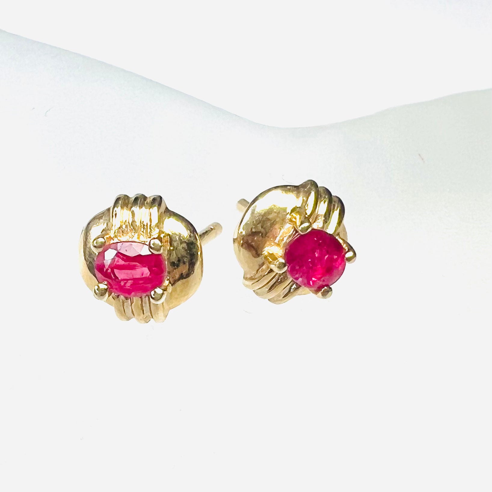 14K Yellow Gold .43ctw Oval Ruby Earring Pushback Studs 7x7mm