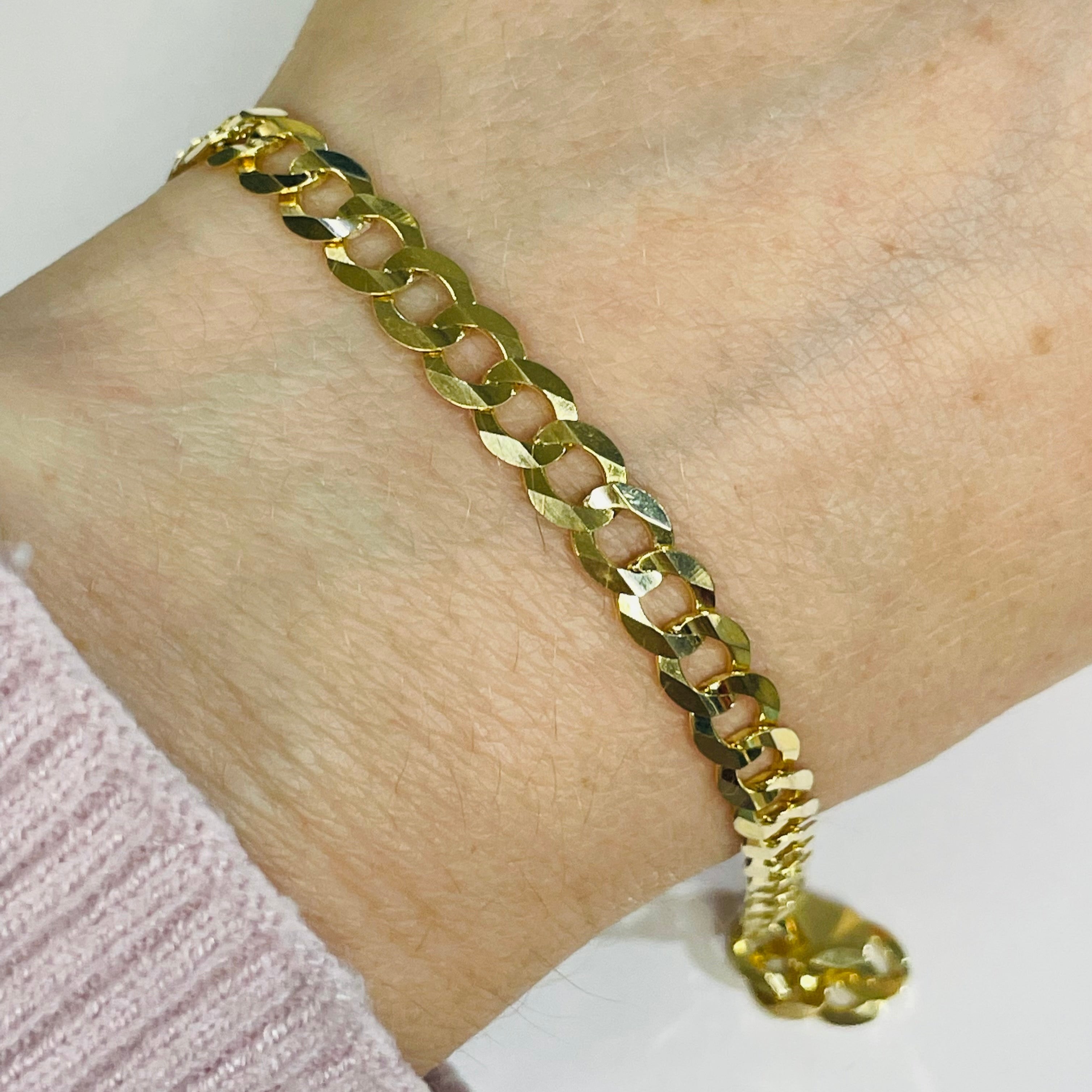 14K Yellow Gold 6mm 8" Curb Link Bracelet