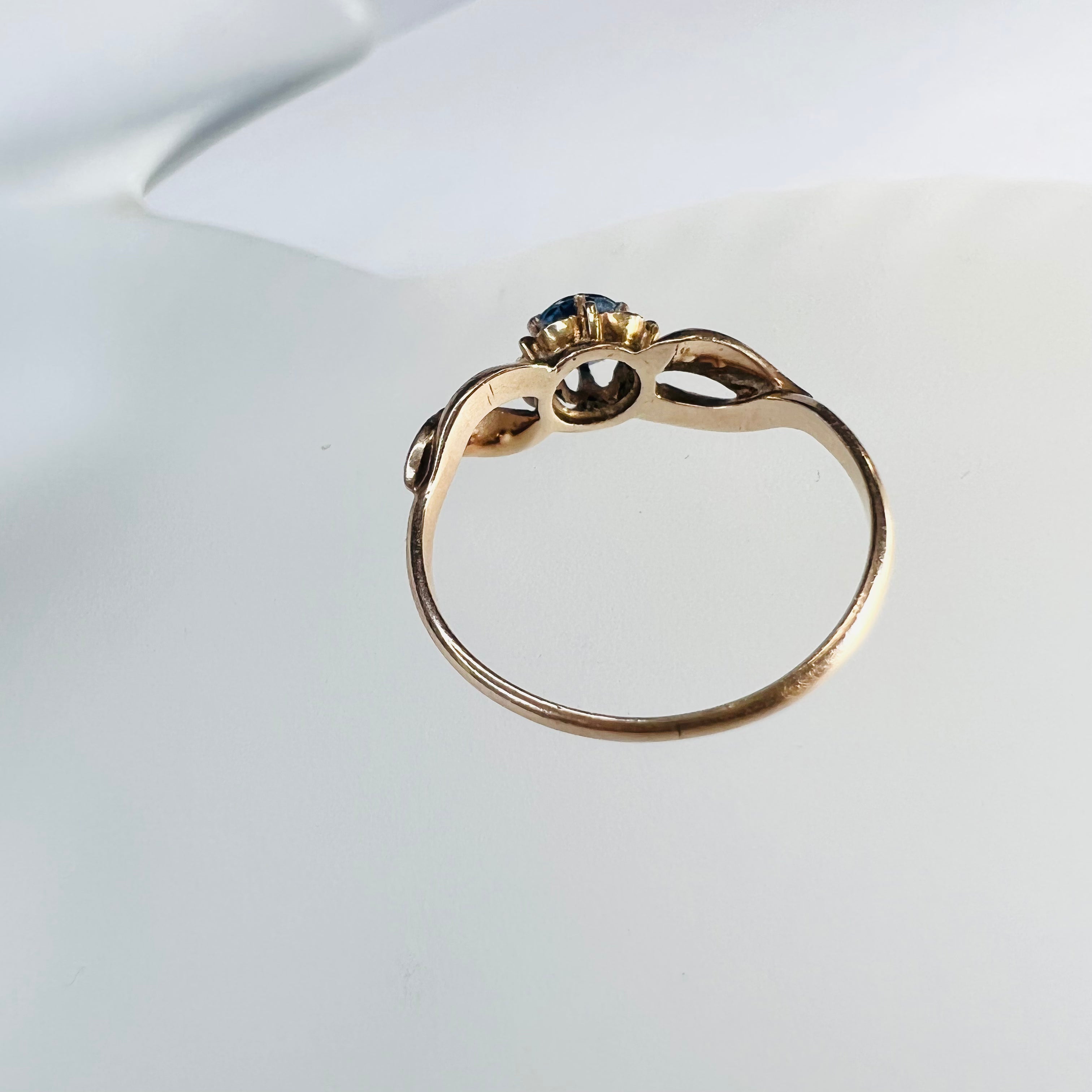 Antique 10K Rose Gold Sapphire and Pearl Ring Size 6.5