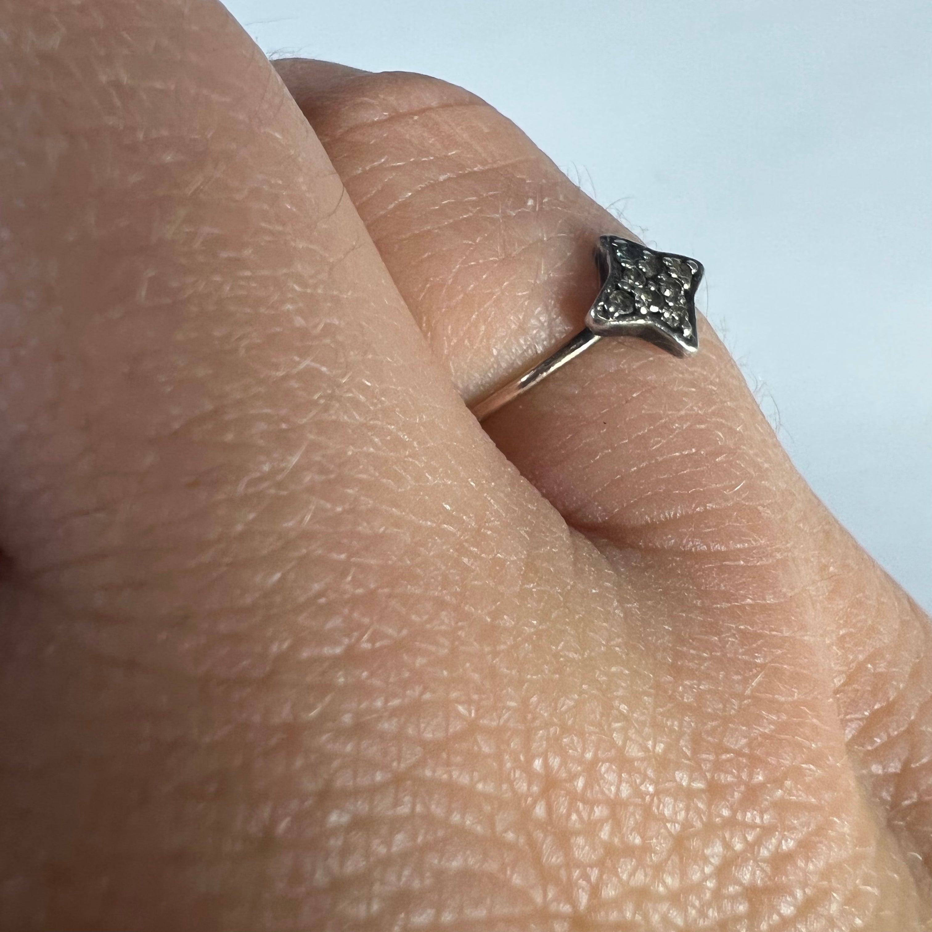 Antique 14K Rose Gold Rose cut Diamonds Star Dainty Ring Size 5.25