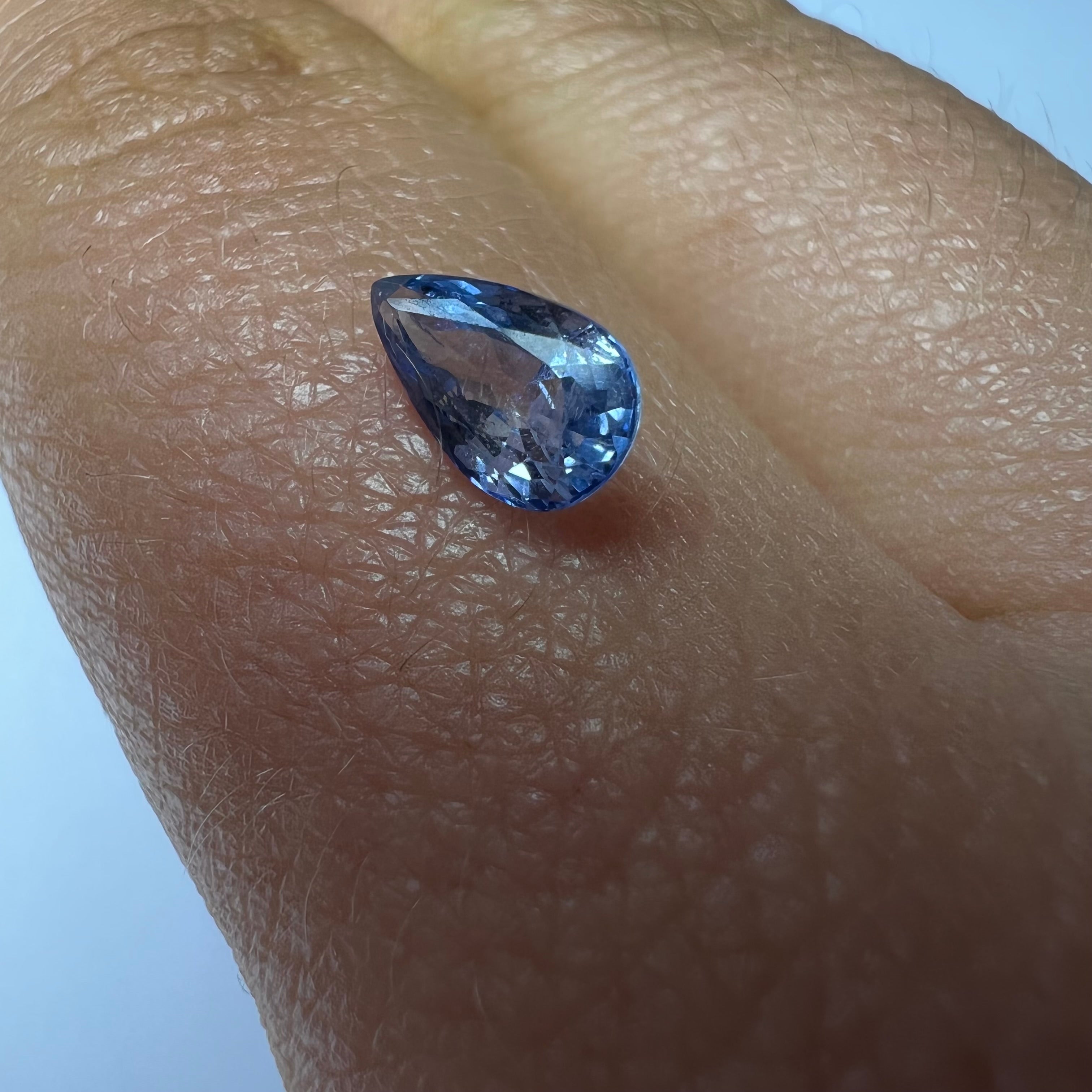 .91CTW Loose Natural Pear Sapphire 7.90x4.53x3.12mm Earth mined Gemstone