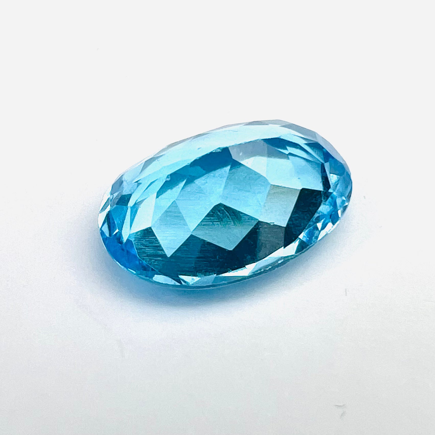 6.48CTW Loose Natural Oval Cut Topaz 14x10x5.75mm Earth mined Gemstone
